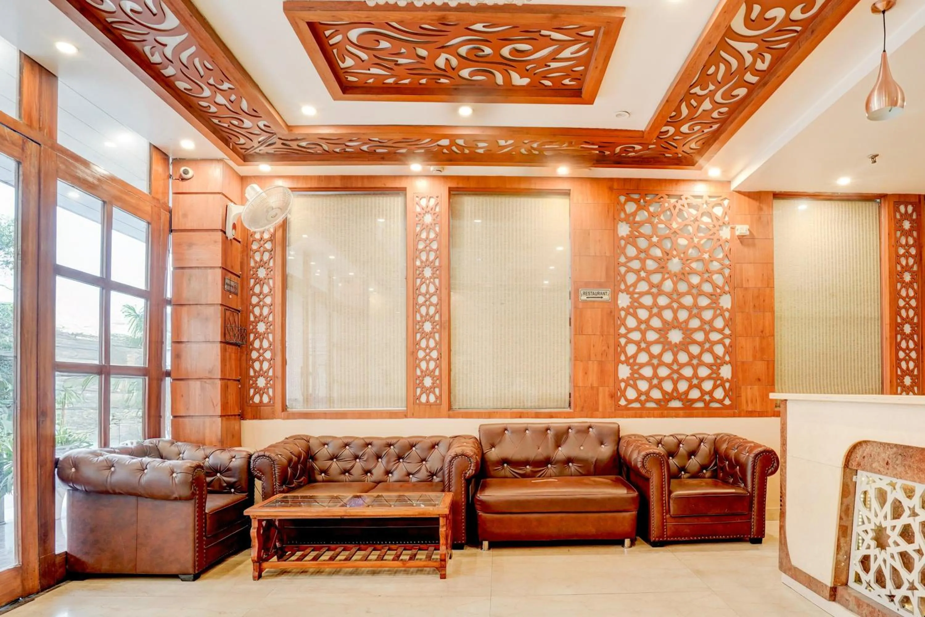 Lobby or reception in Townhouse Oak Dehradun Court Formerly GK Residency