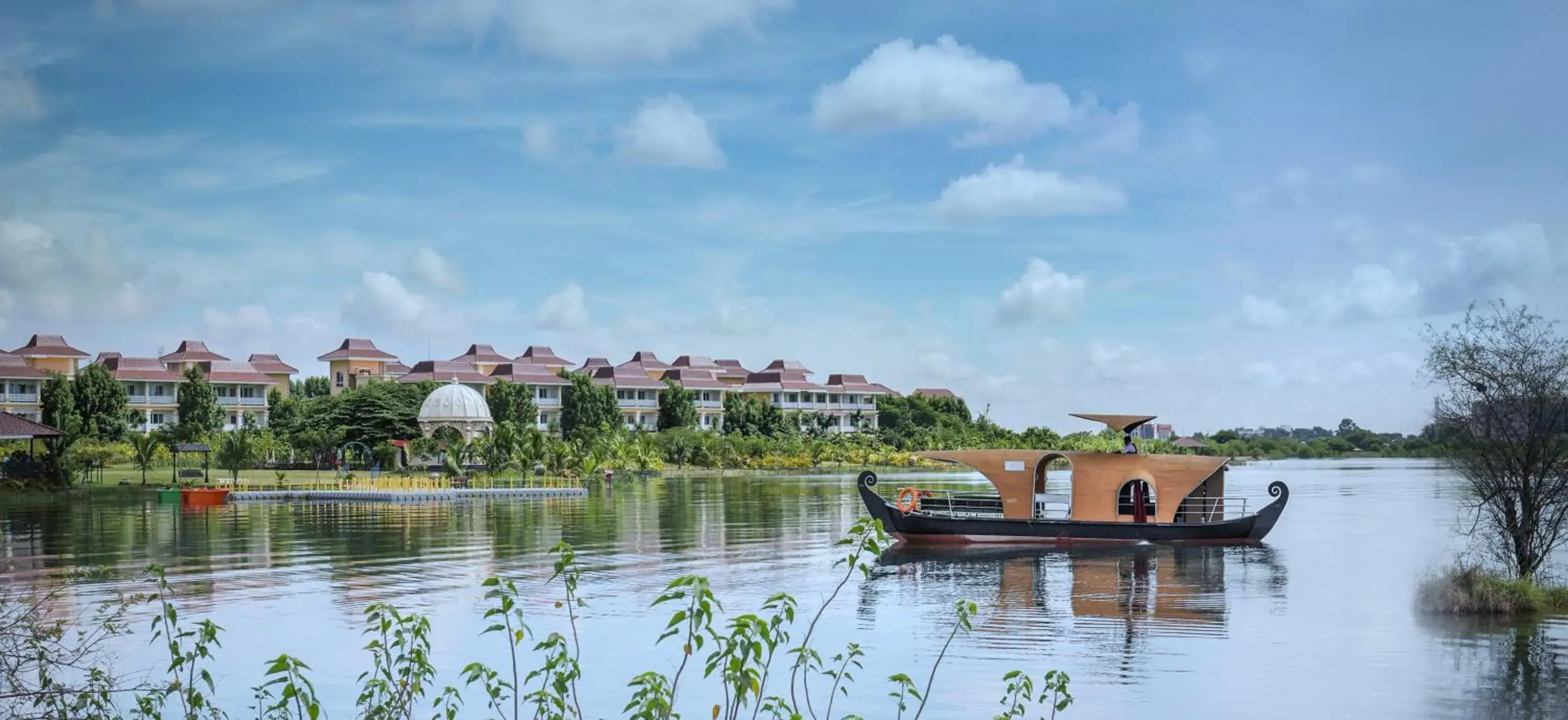 Lake view in MAYFAIR Lake Resort Lake view in MAYFAIR Lake Resort