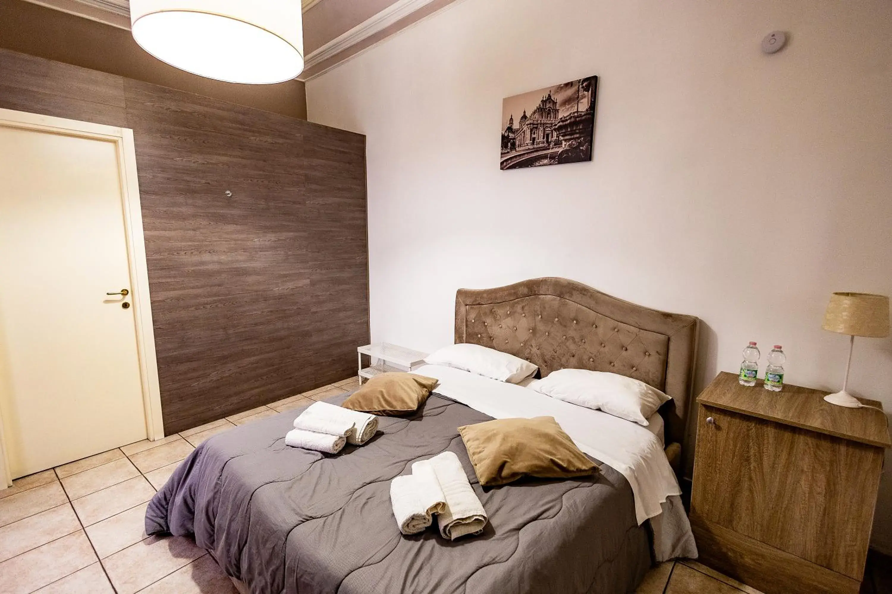 Double Room with Private Bathroom in Promenade B&B Double Room with Private Bathroom in Promenade B&B
