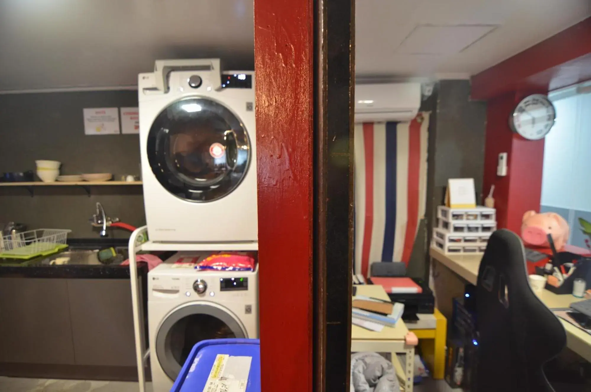 Lobby or reception in Kimchee Haeundae Guesthouse Lobby or reception in Kimchee Haeundae Guesthouse