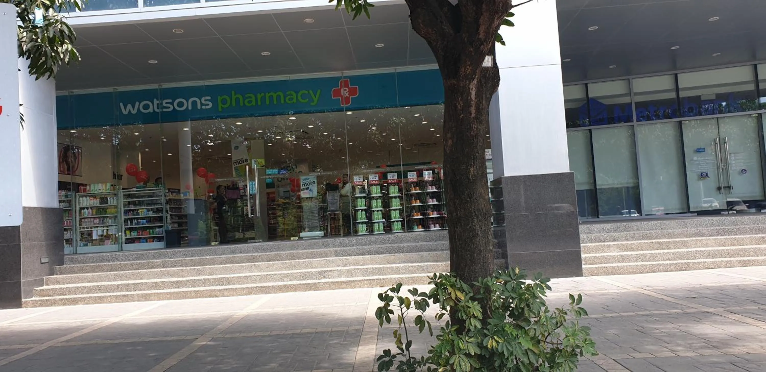 Mactan Newtown Condo with Garden and Ocean View 8NEWTOWN BLVD