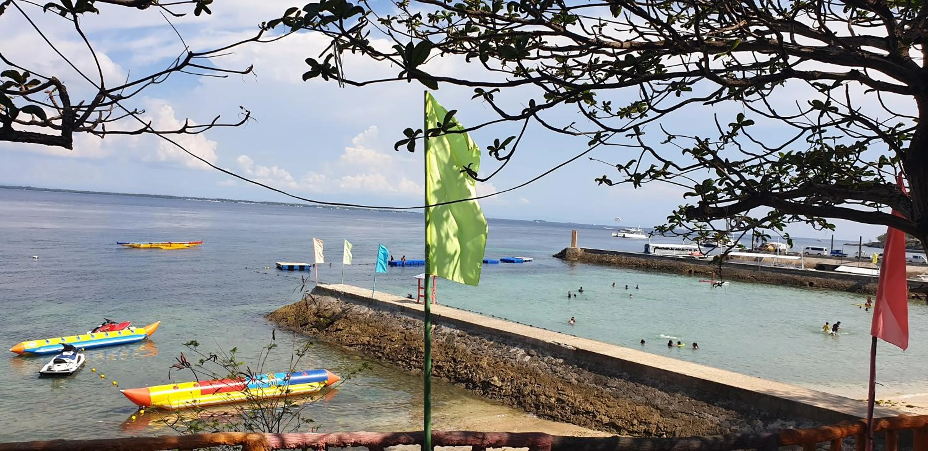 Mactan Newtown Condo with Garden and Ocean View 8NEWTOWN BLVD