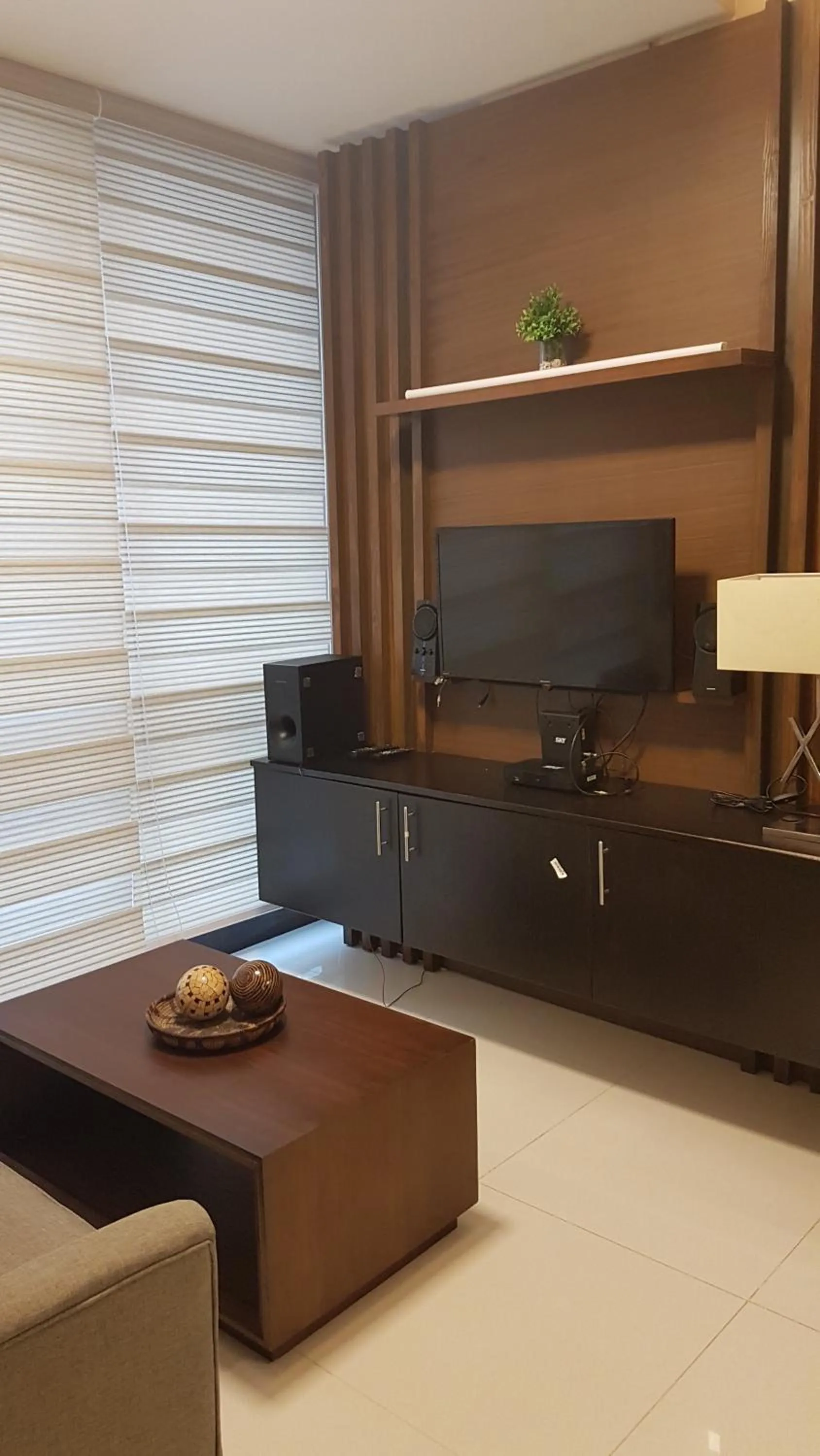 Mactan Newtown Condo with Garden and Ocean View 8NEWTOWN BLVD