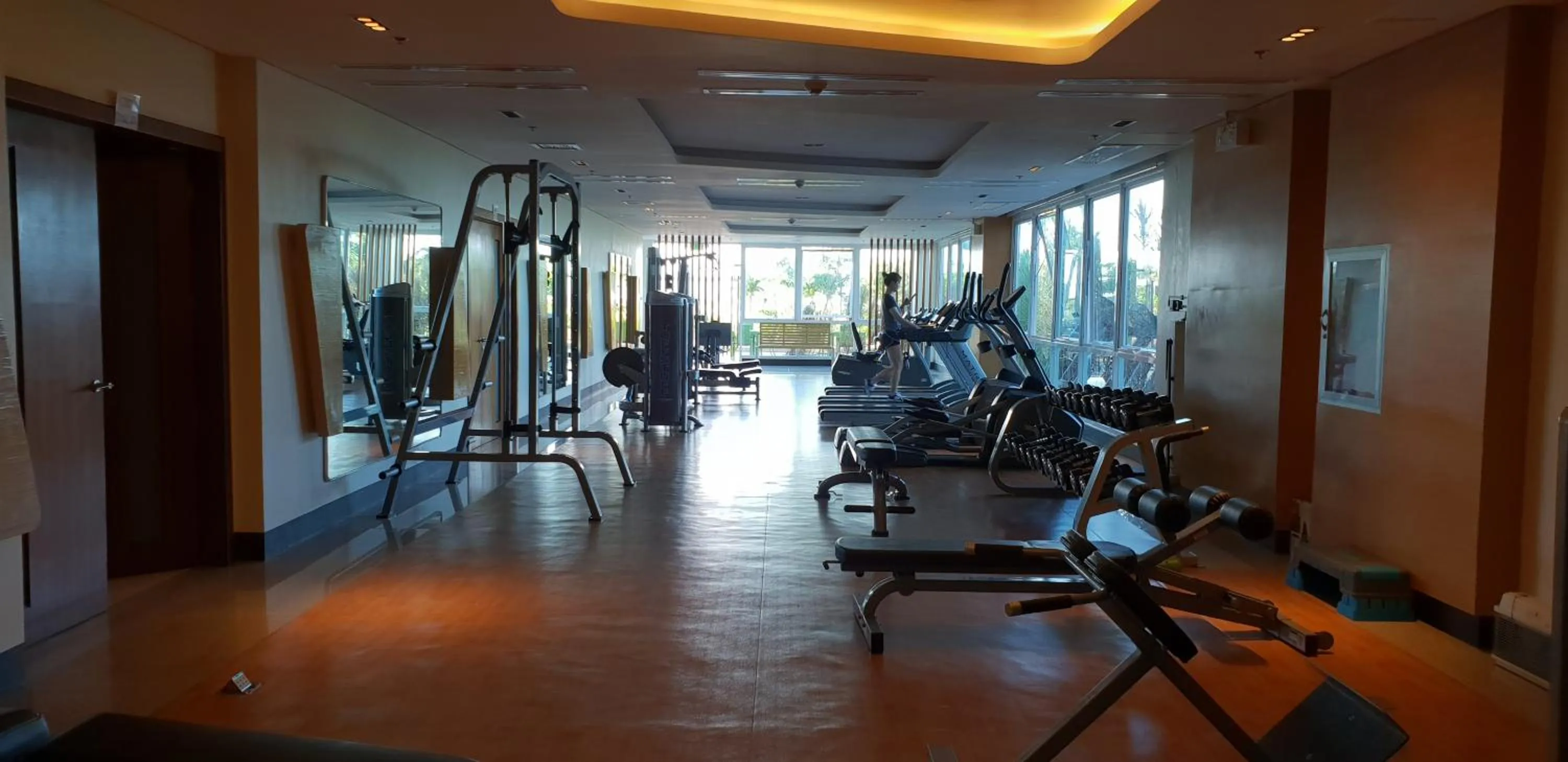 Mactan Newtown Condo with Garden and Ocean View 8NEWTOWN BLVD