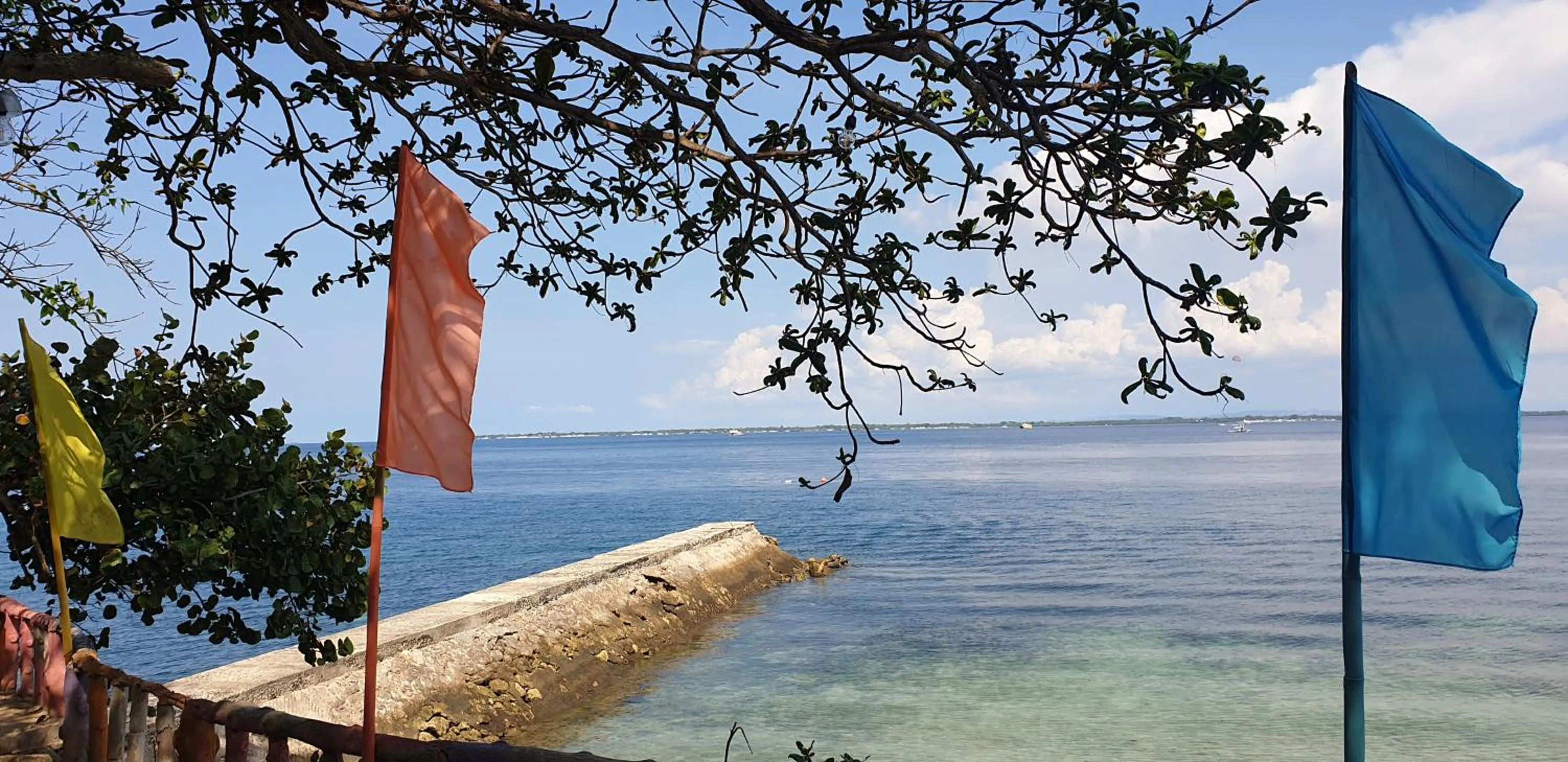 Mactan Newtown Condo with Garden and Ocean View 8NEWTOWN BLVD