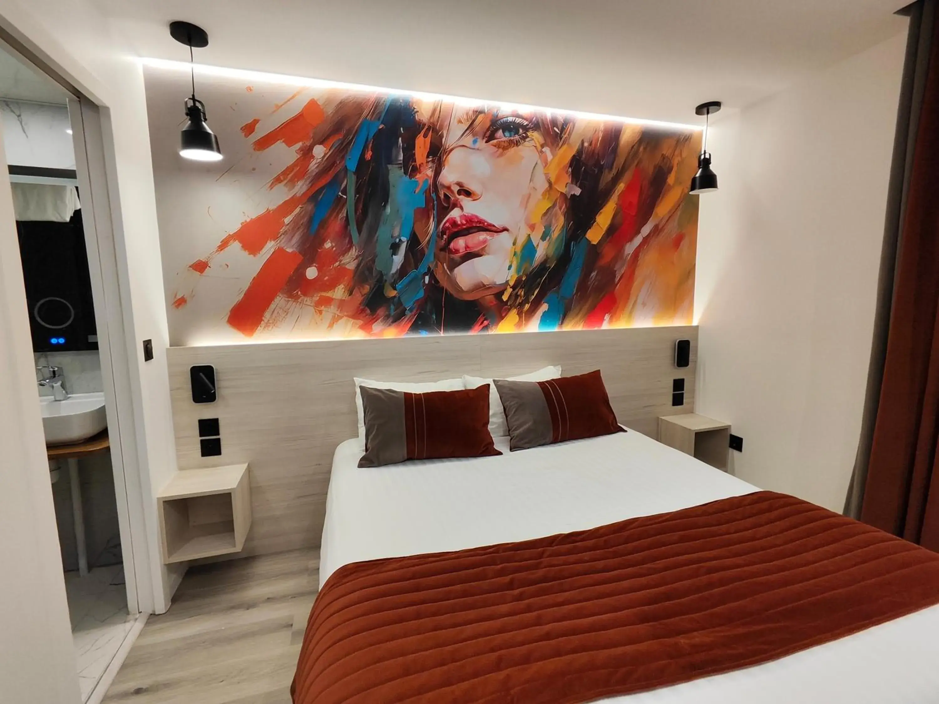 Bed in 55 Hôtel Montparnasse Bed in 55 Hôtel Montparnasse