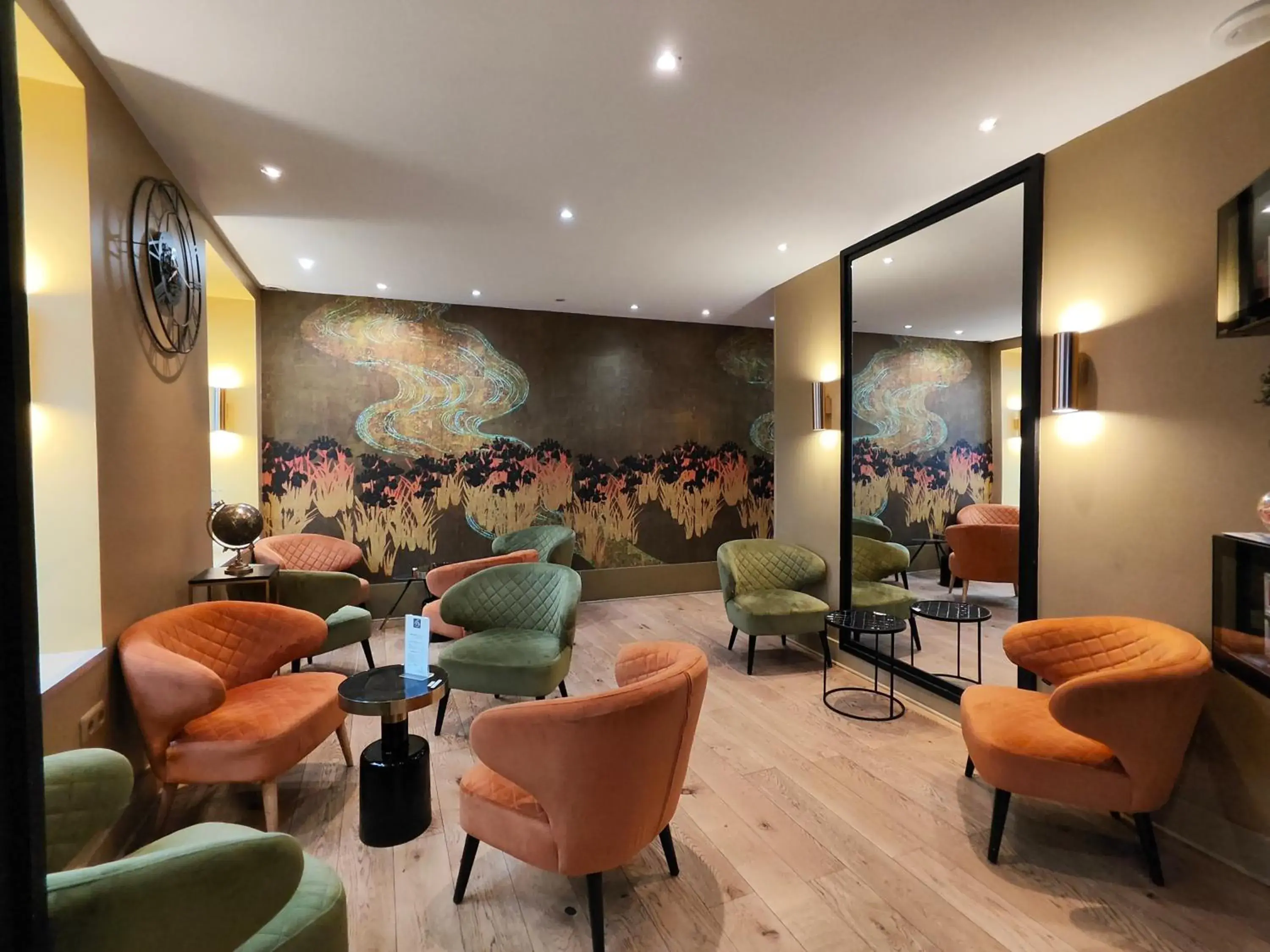 Living room in 55 Hôtel Montparnasse Living room in 55 Hôtel Montparnasse