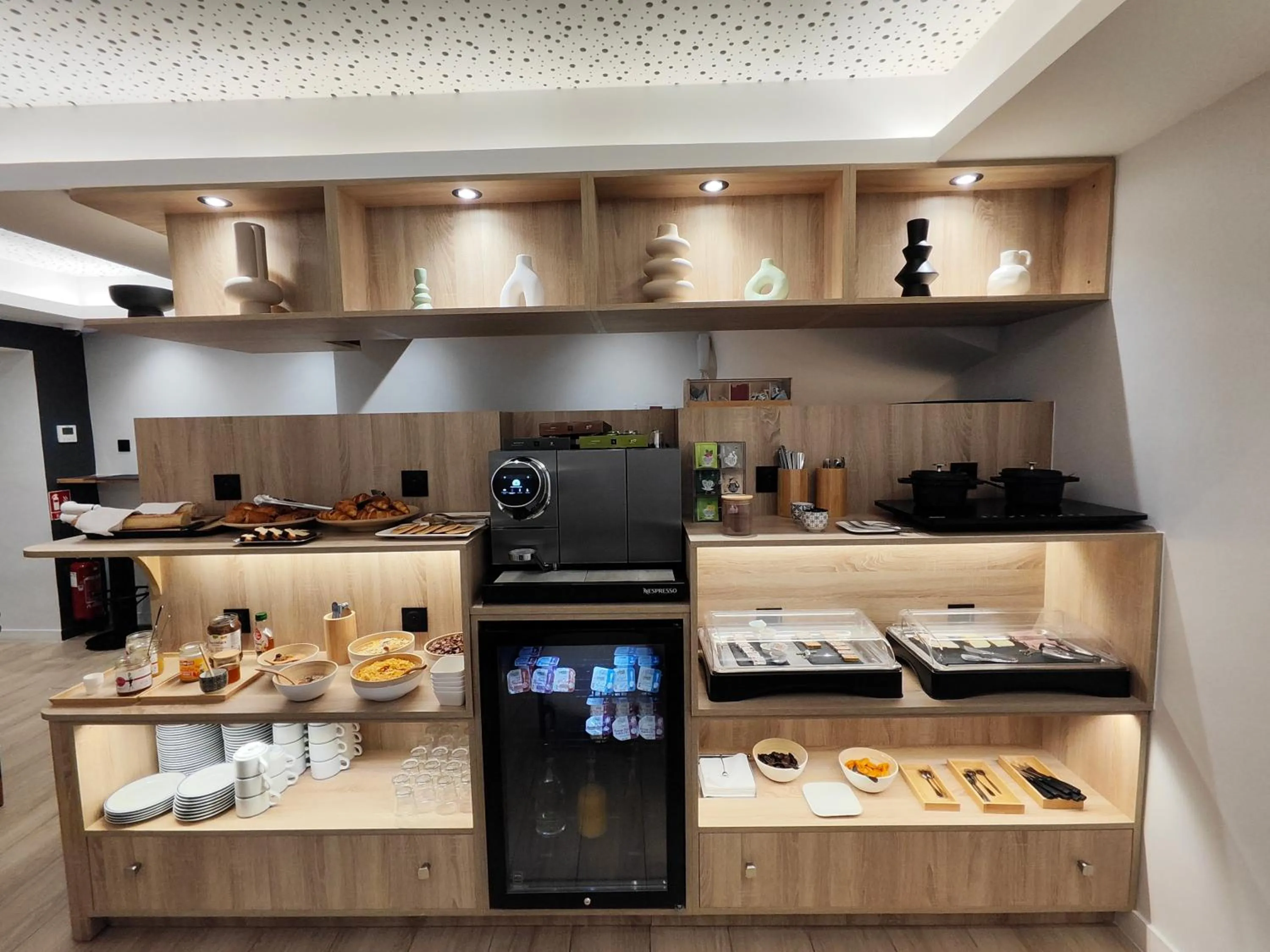 Breakfast in 55 Hôtel Montparnasse