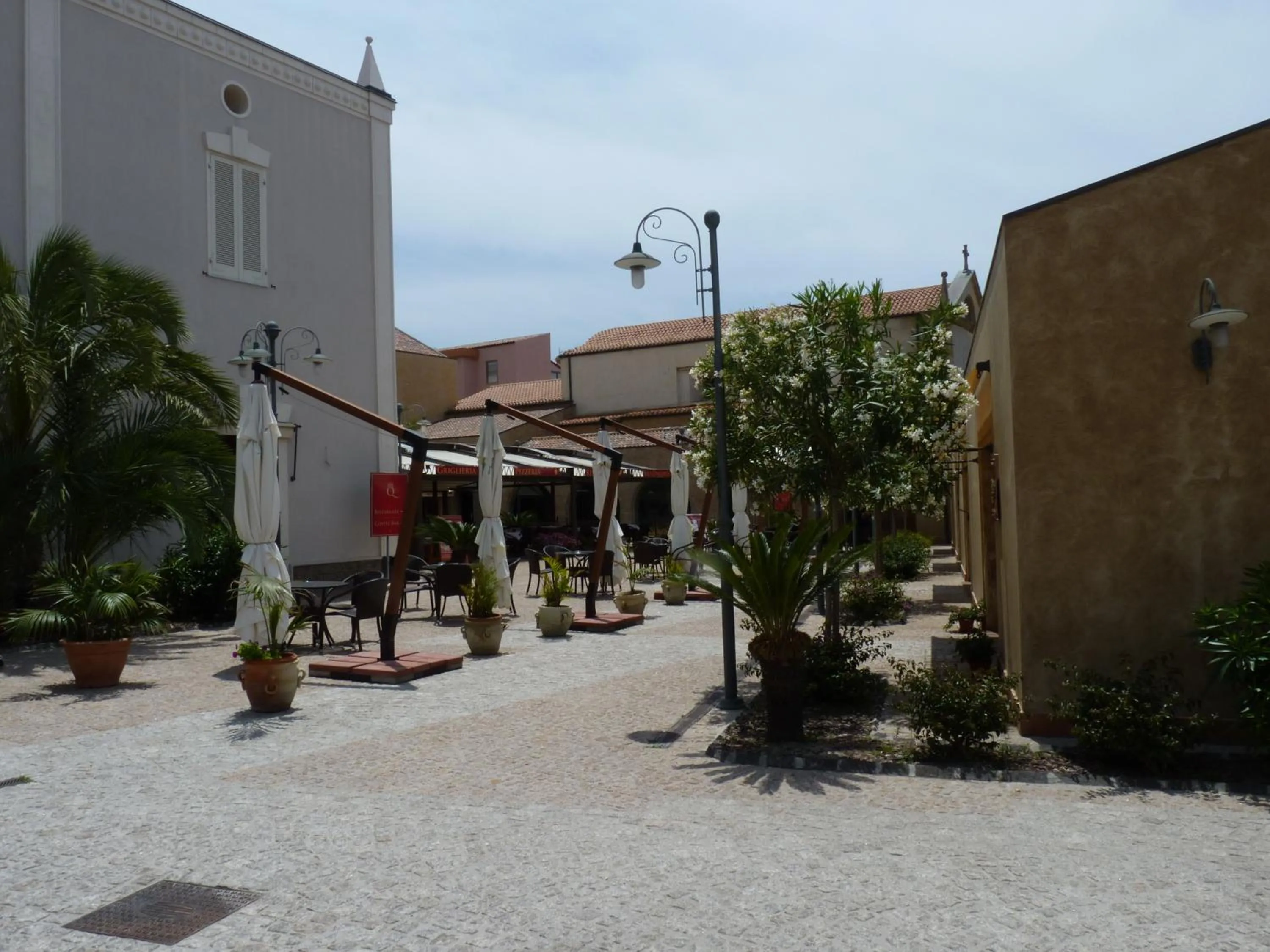 Facade/entrance in Quarté Sayàl