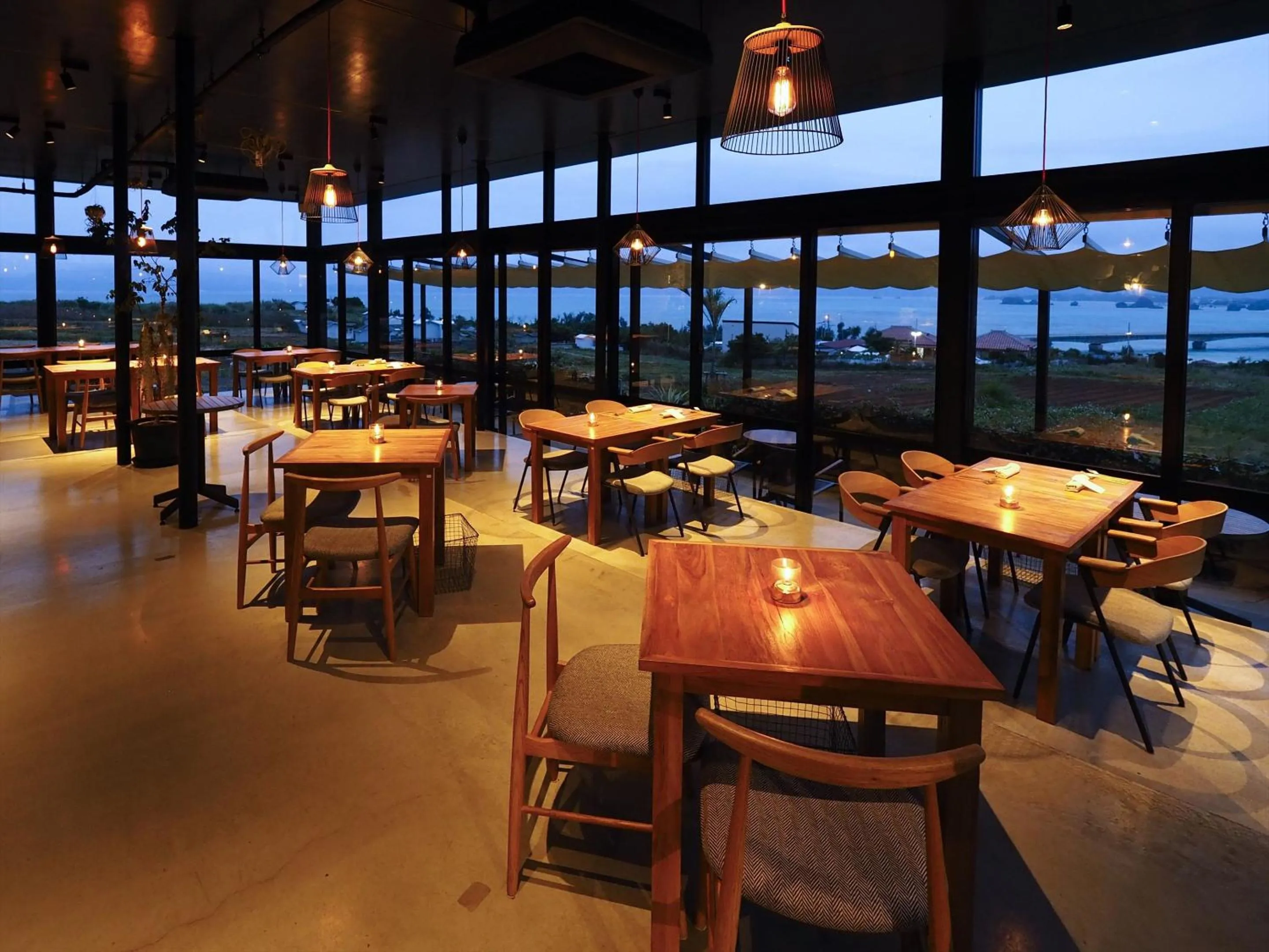 Restaurant/places to eat in One Suite THE TERRACE