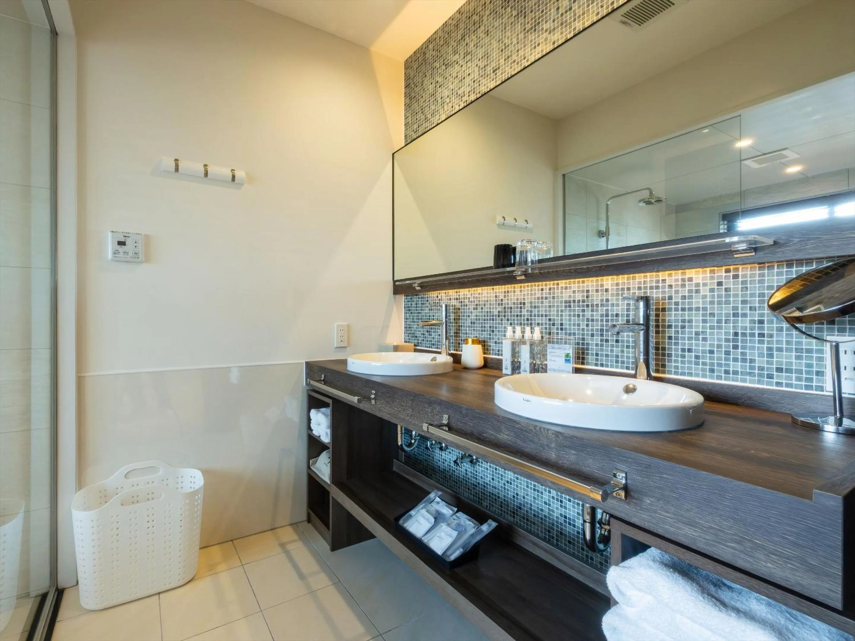 Bathroom in One Suite THE TERRACE