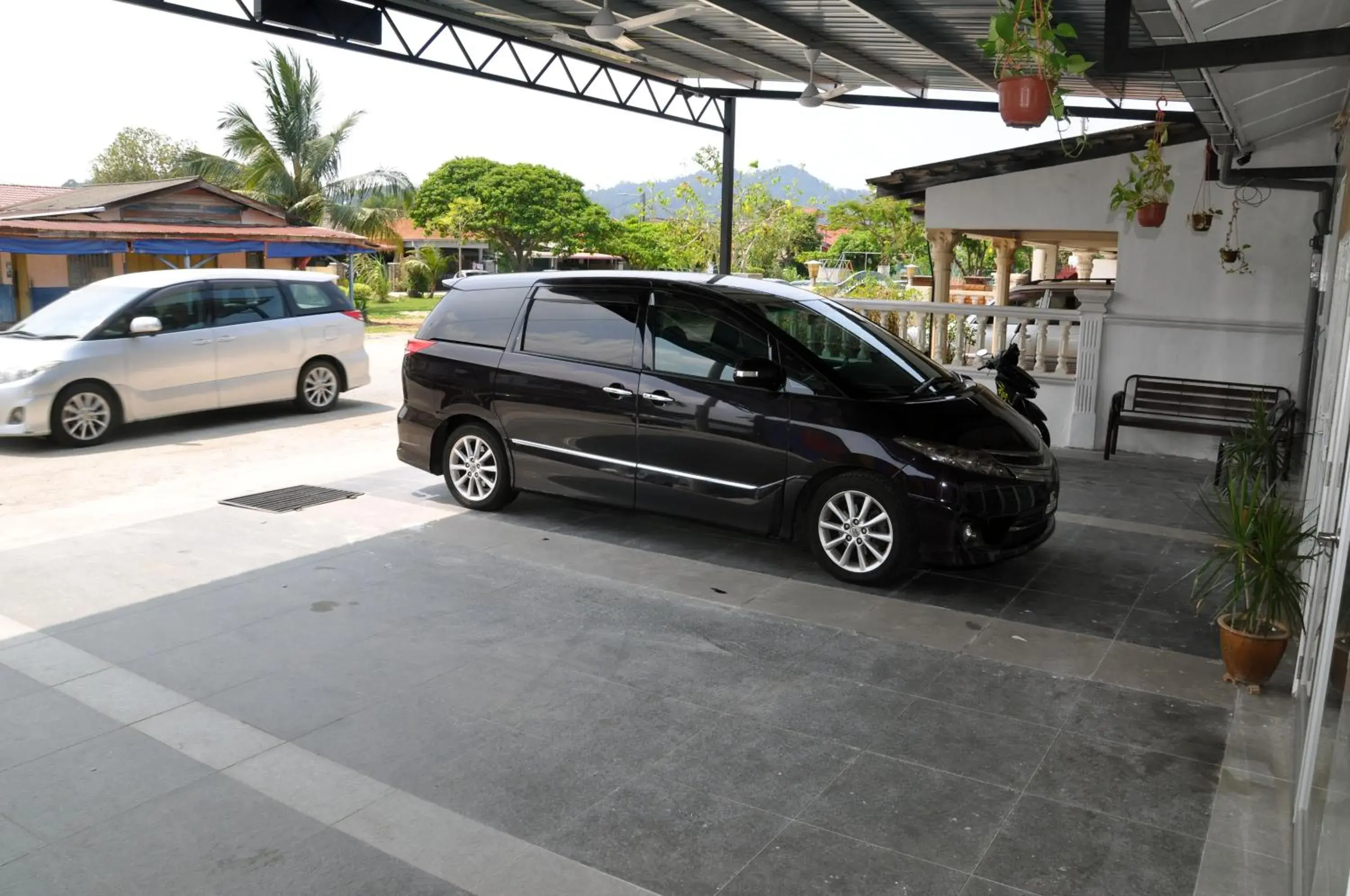 Property building in Teruntum 96 Guest house Property building in Teruntum 96 Guest house