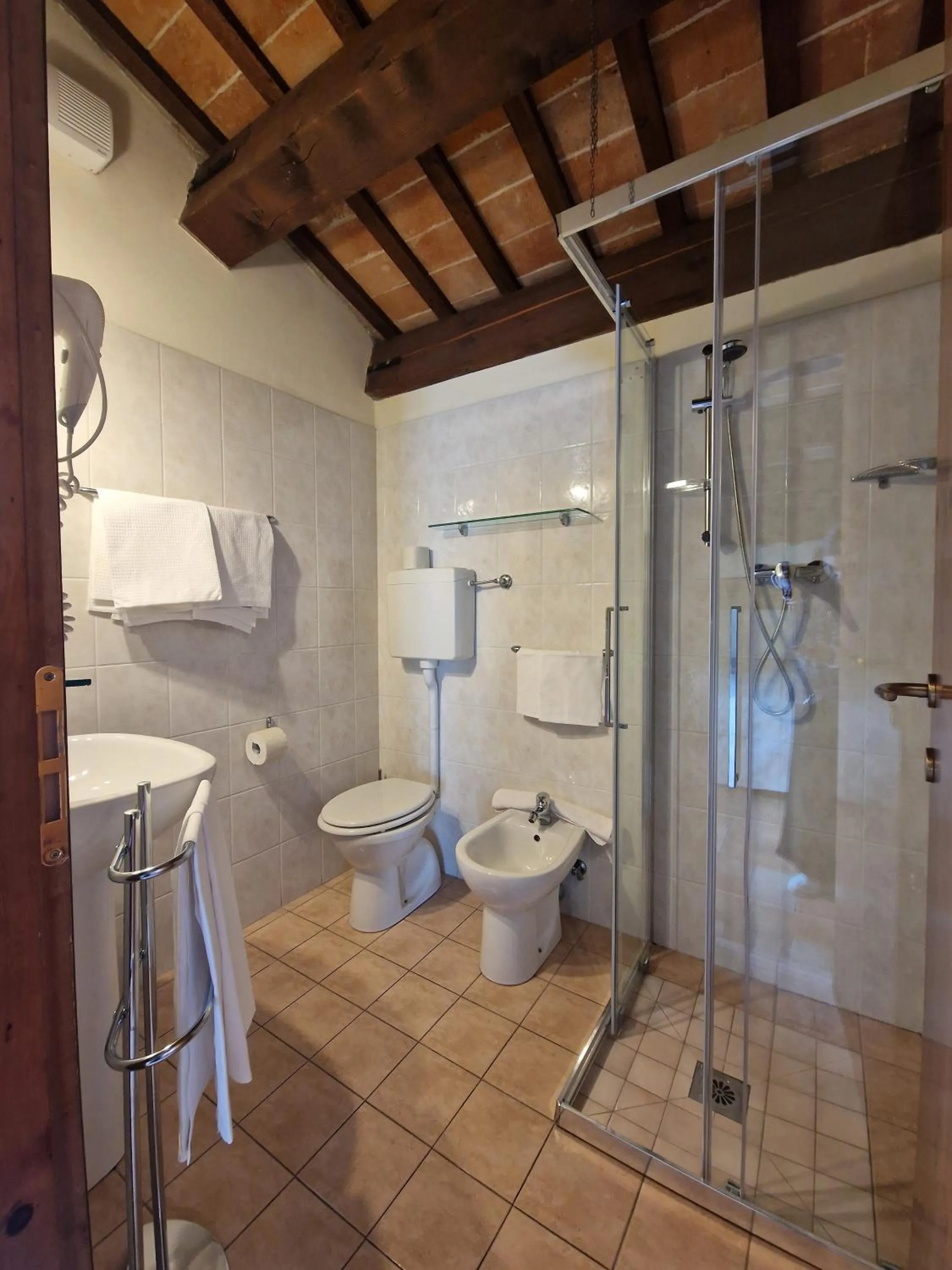 Shower in Agriturismo e Cantina La Sabbiona