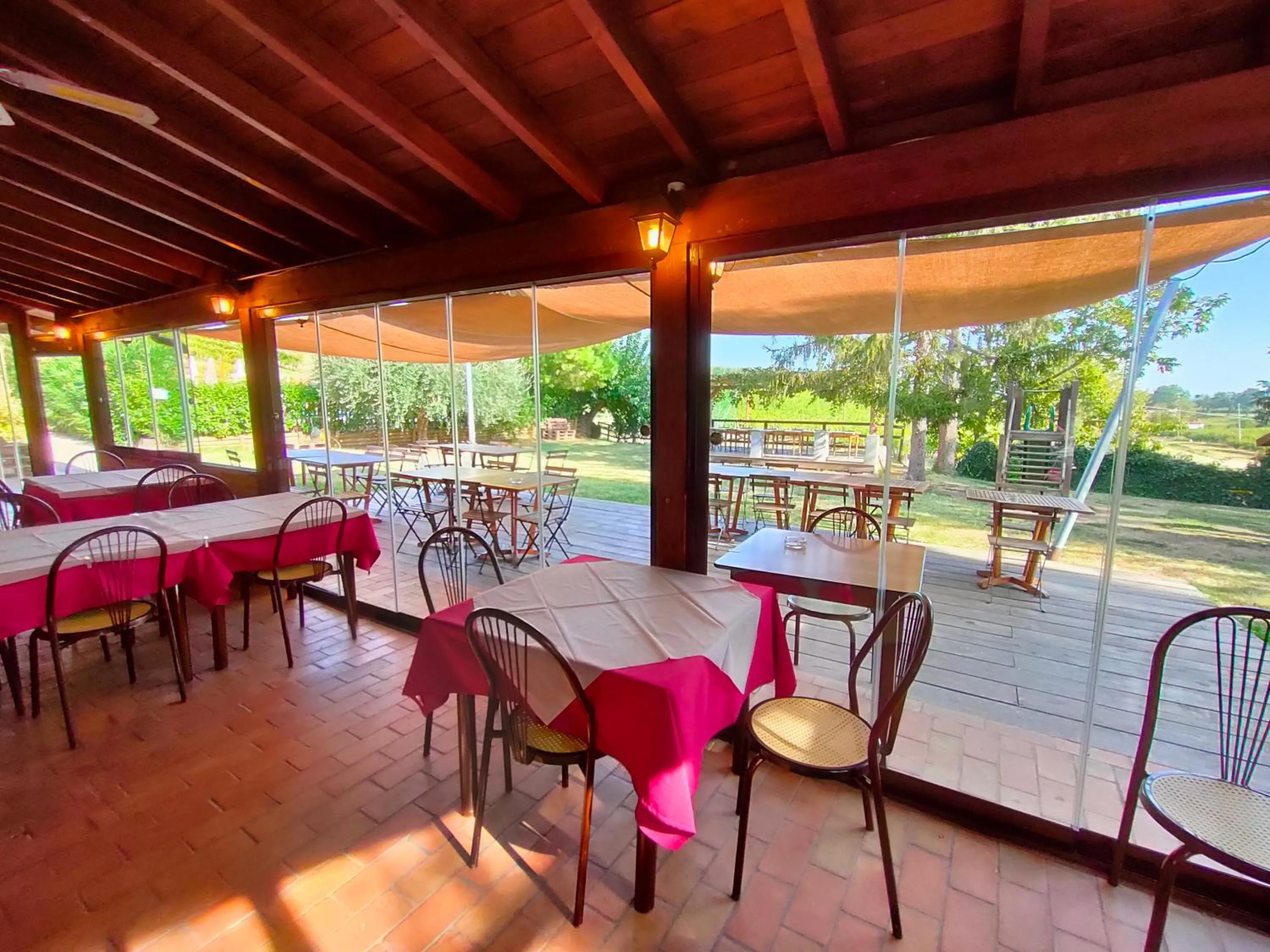 Patio in Agriturismo e Cantina La Sabbiona
