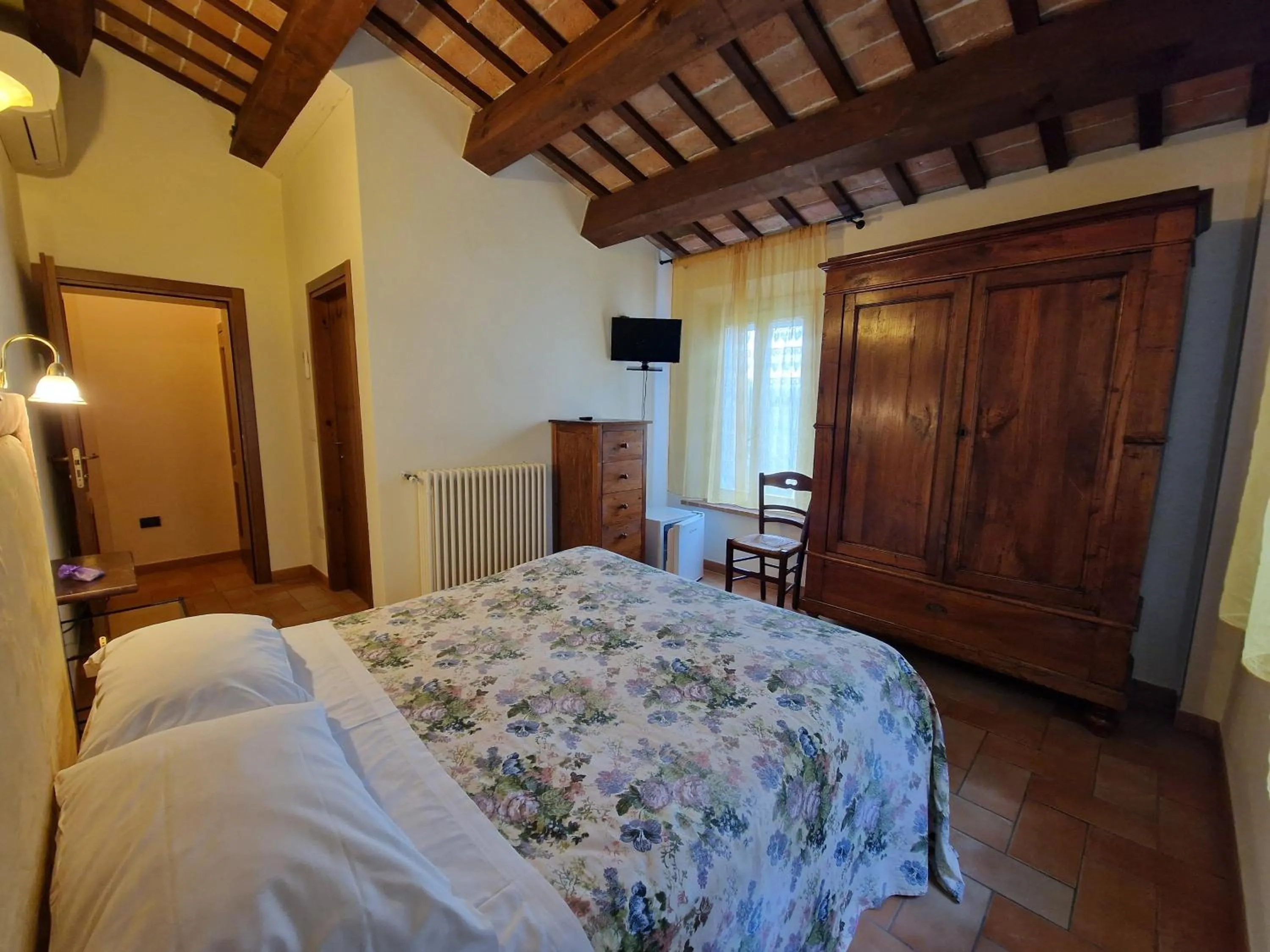 Bed in Agriturismo e Cantina La Sabbiona