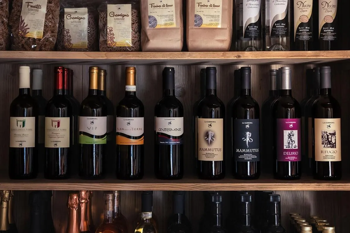 On-site shops in Agriturismo e Cantina La Sabbiona