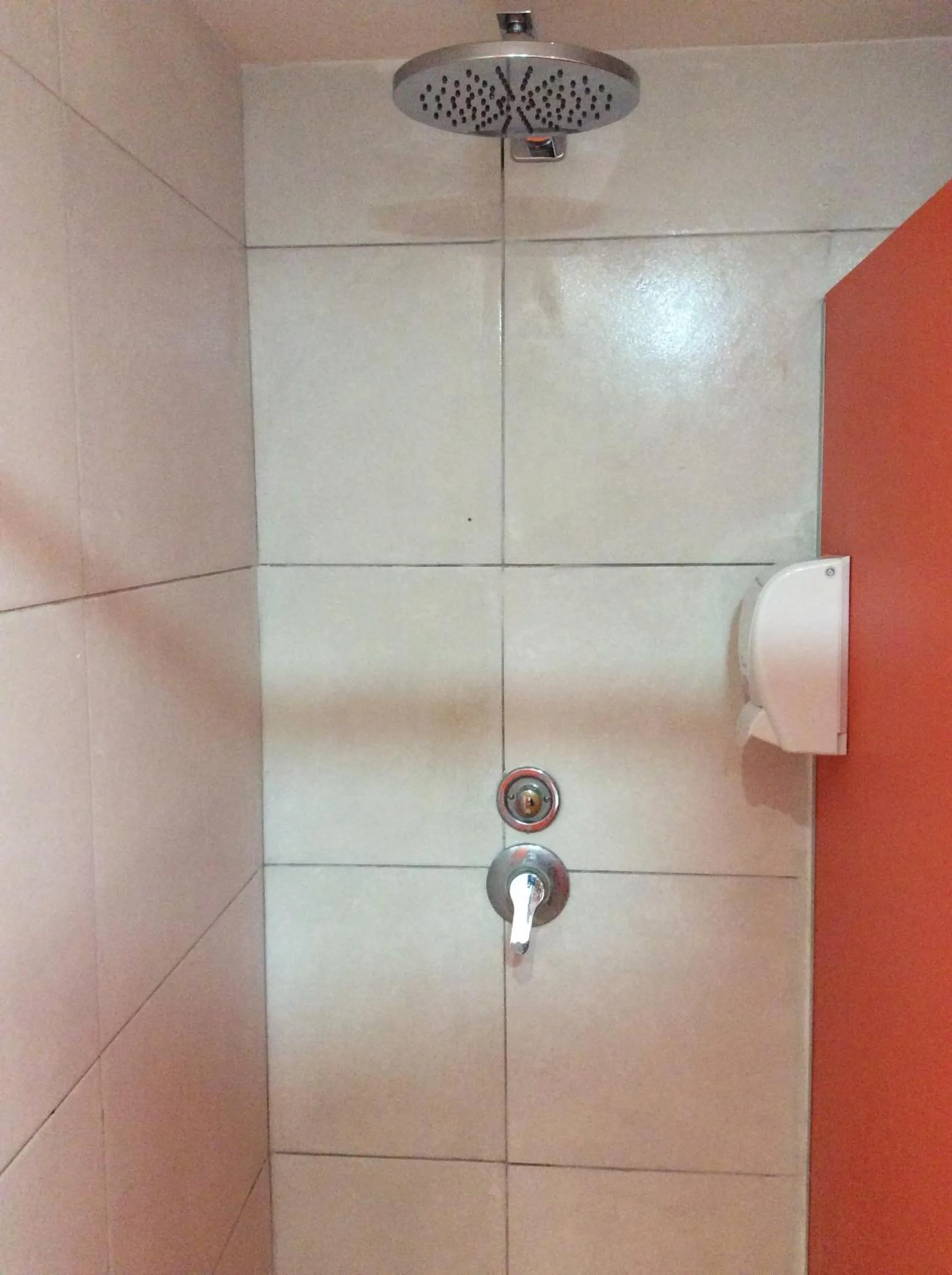 Bathroom in Hostelscat