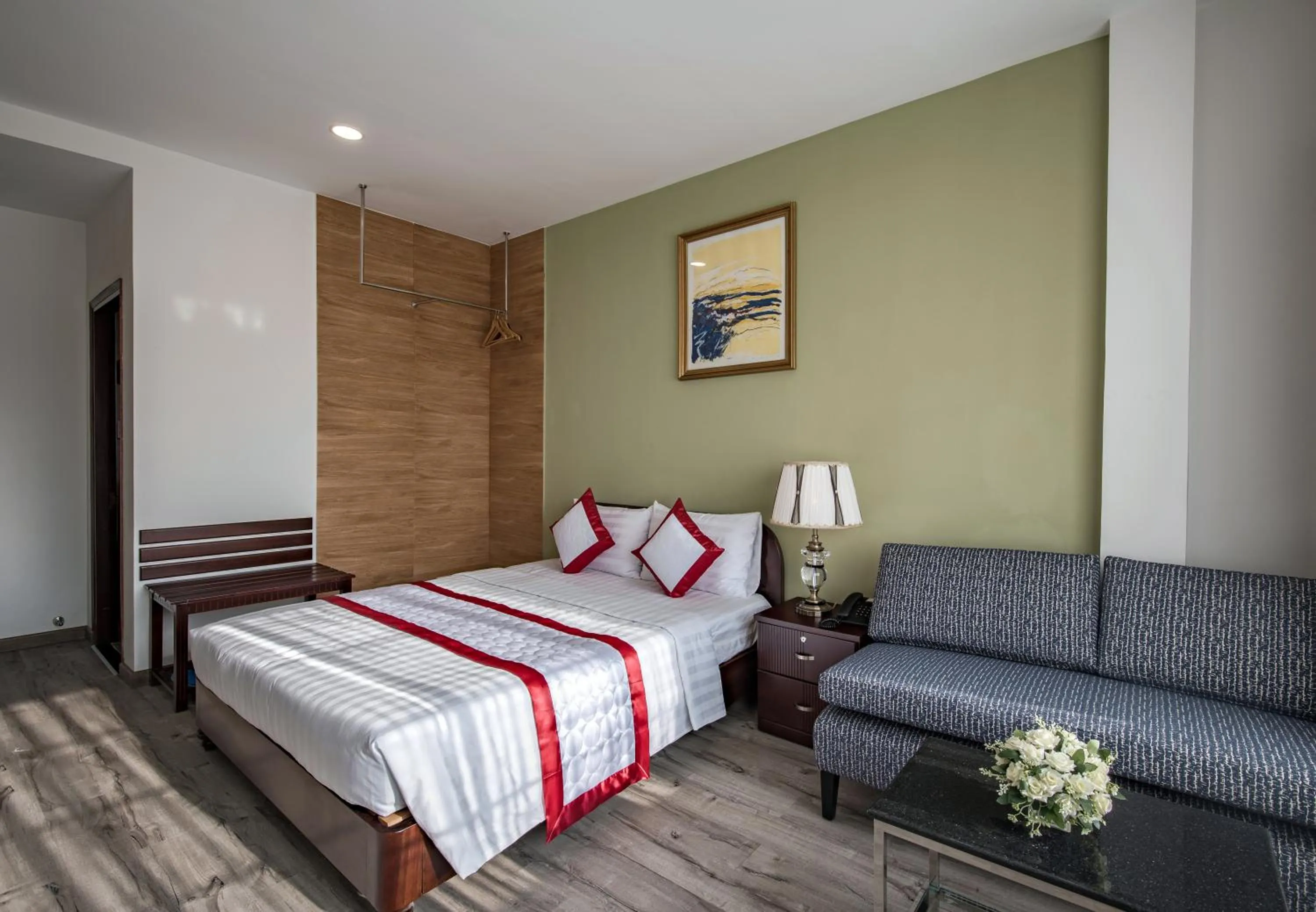 Property building, Bed in Hue My Hotel