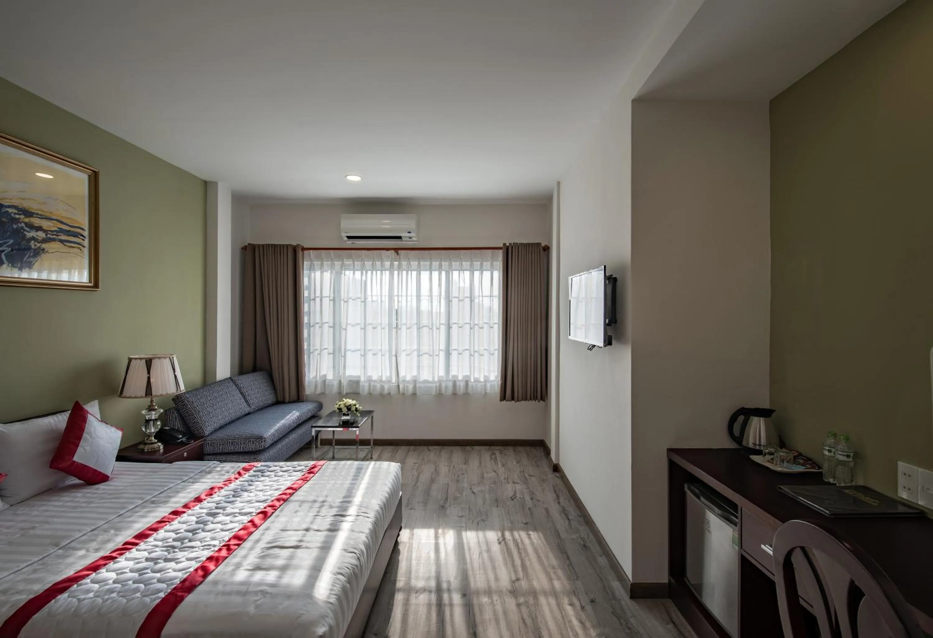 Property building, Bed in Hue My Hotel