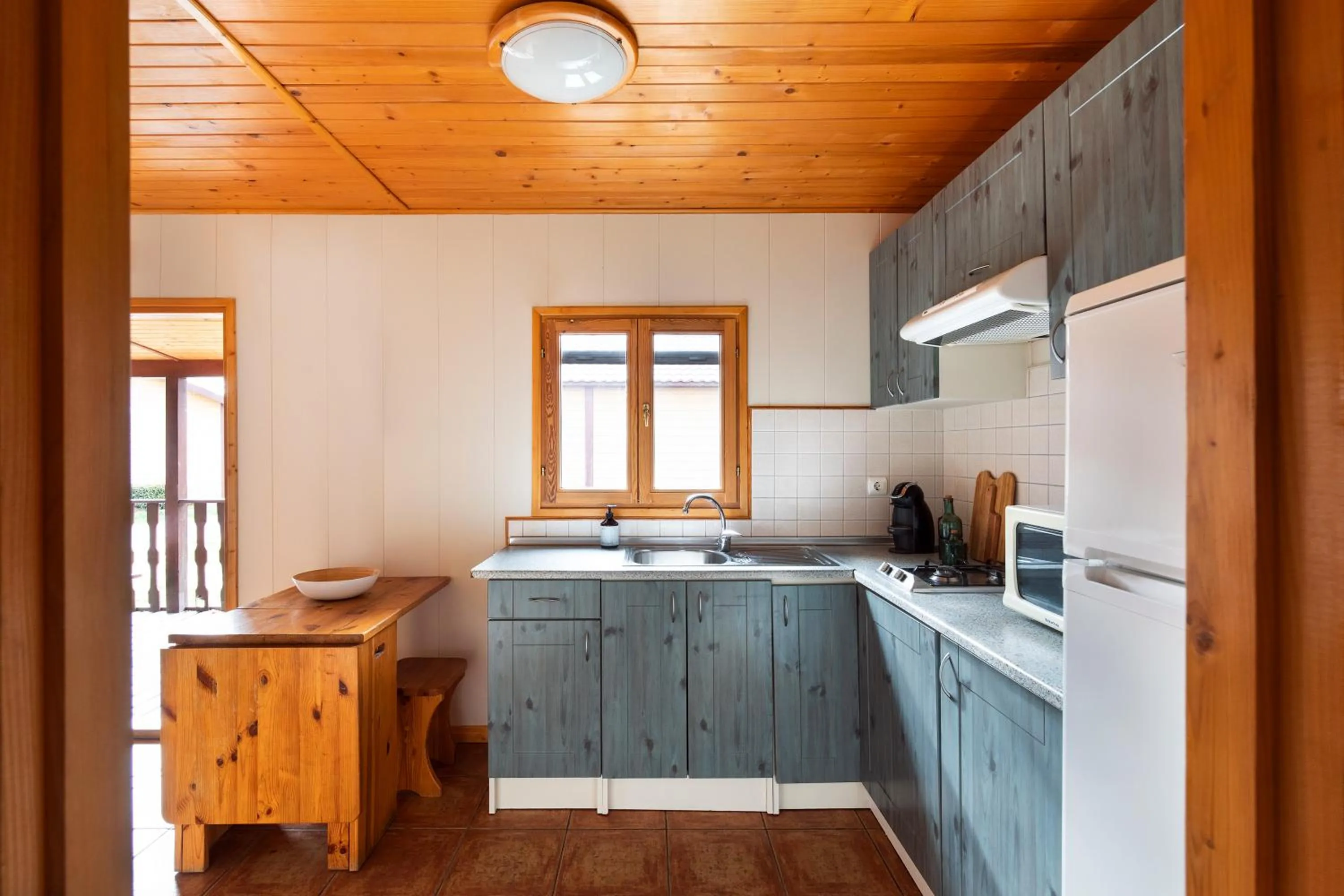 Kitchen or kitchenette in wecamp Pirineos