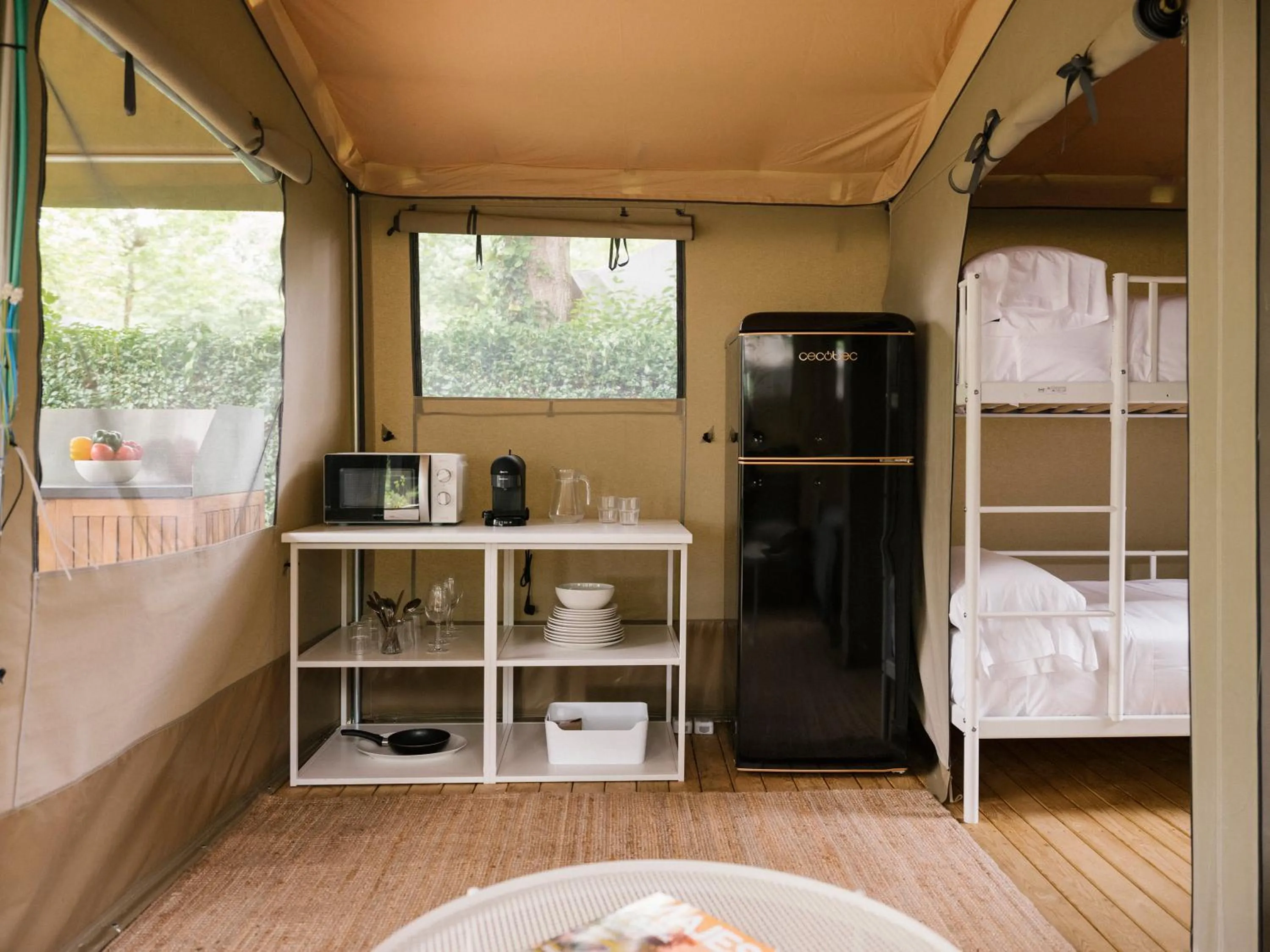 Coffee/tea facilities in wecamp Pirineos