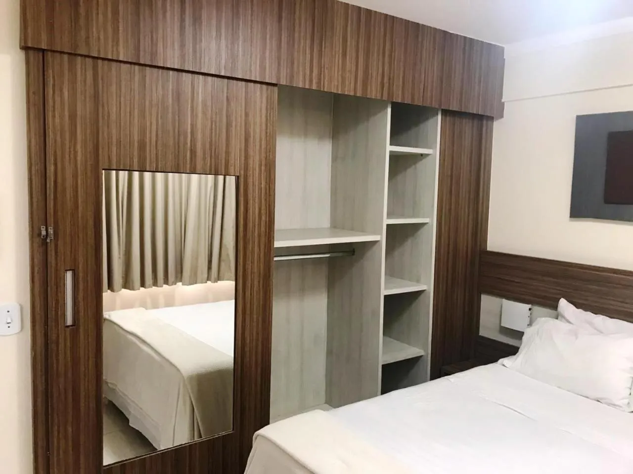 Photo of the whole room in Lacqua diRoma II