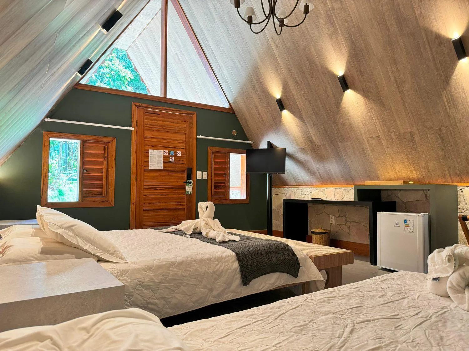 Bedroom, Bed in Hotel Vale das Nuvens