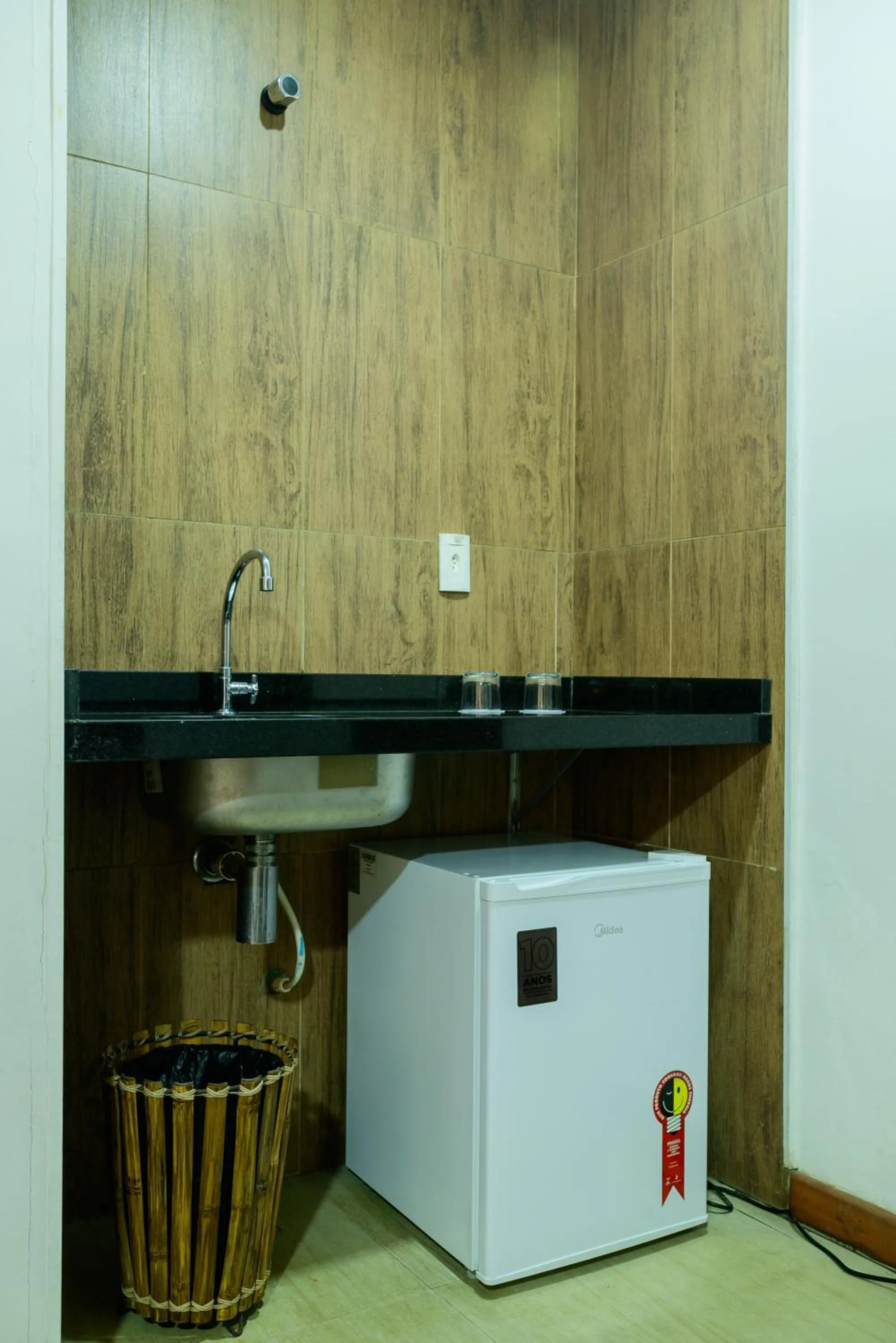 minibar in Hotel Vale das Nuvens