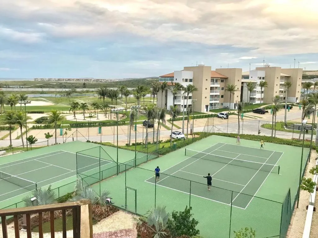 Tennis court in Golf Ville Resorts Suites
