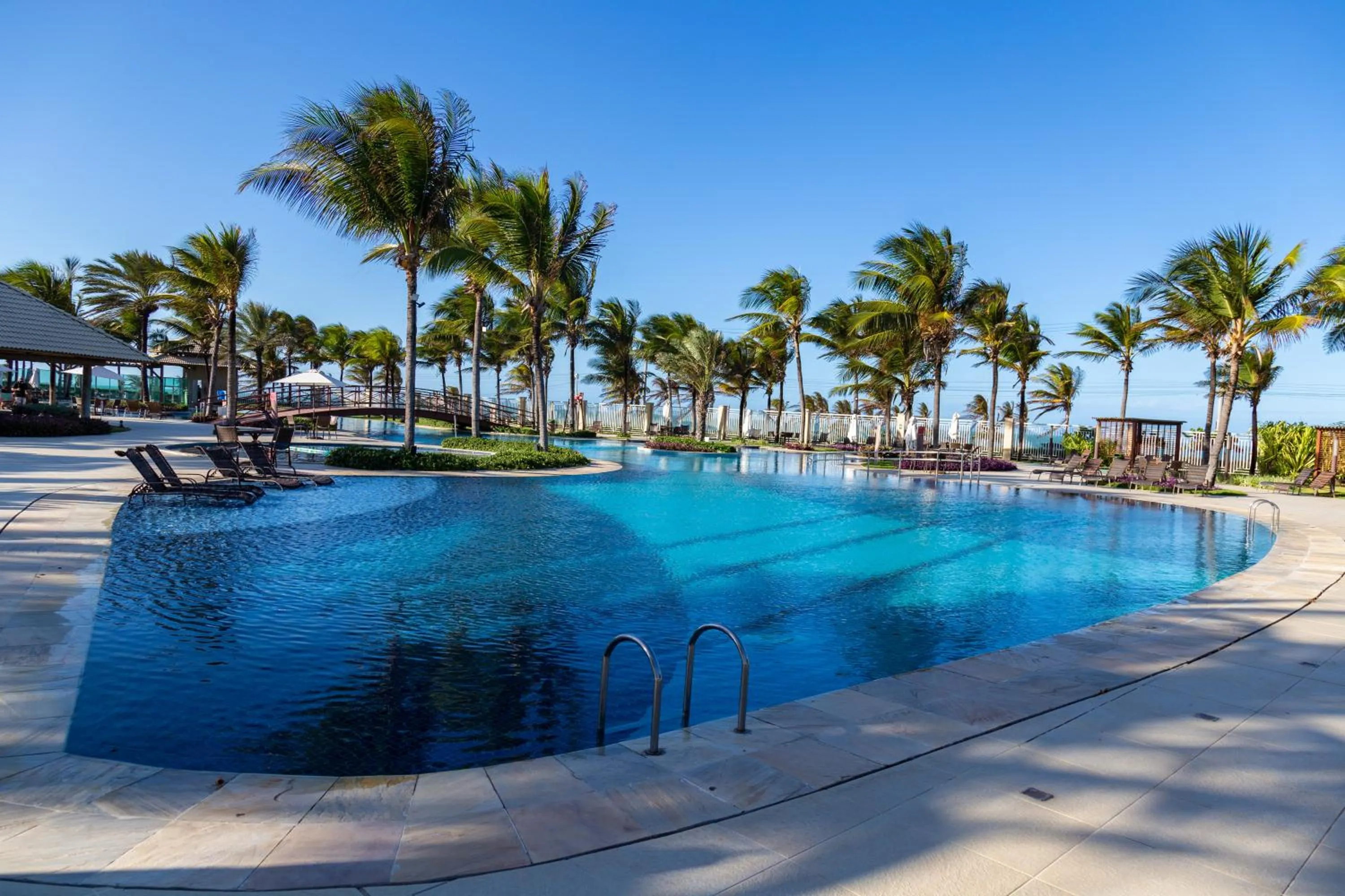 Swimming pool in Golf Ville Resorts Suites