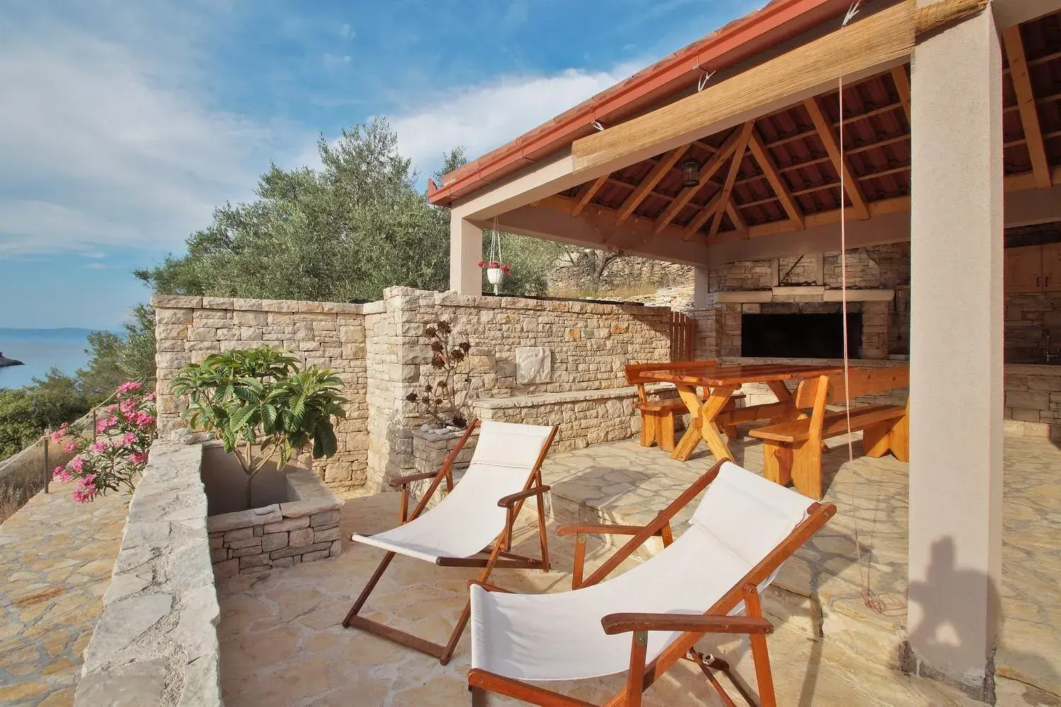 Stone House Mia Stone House Mia
