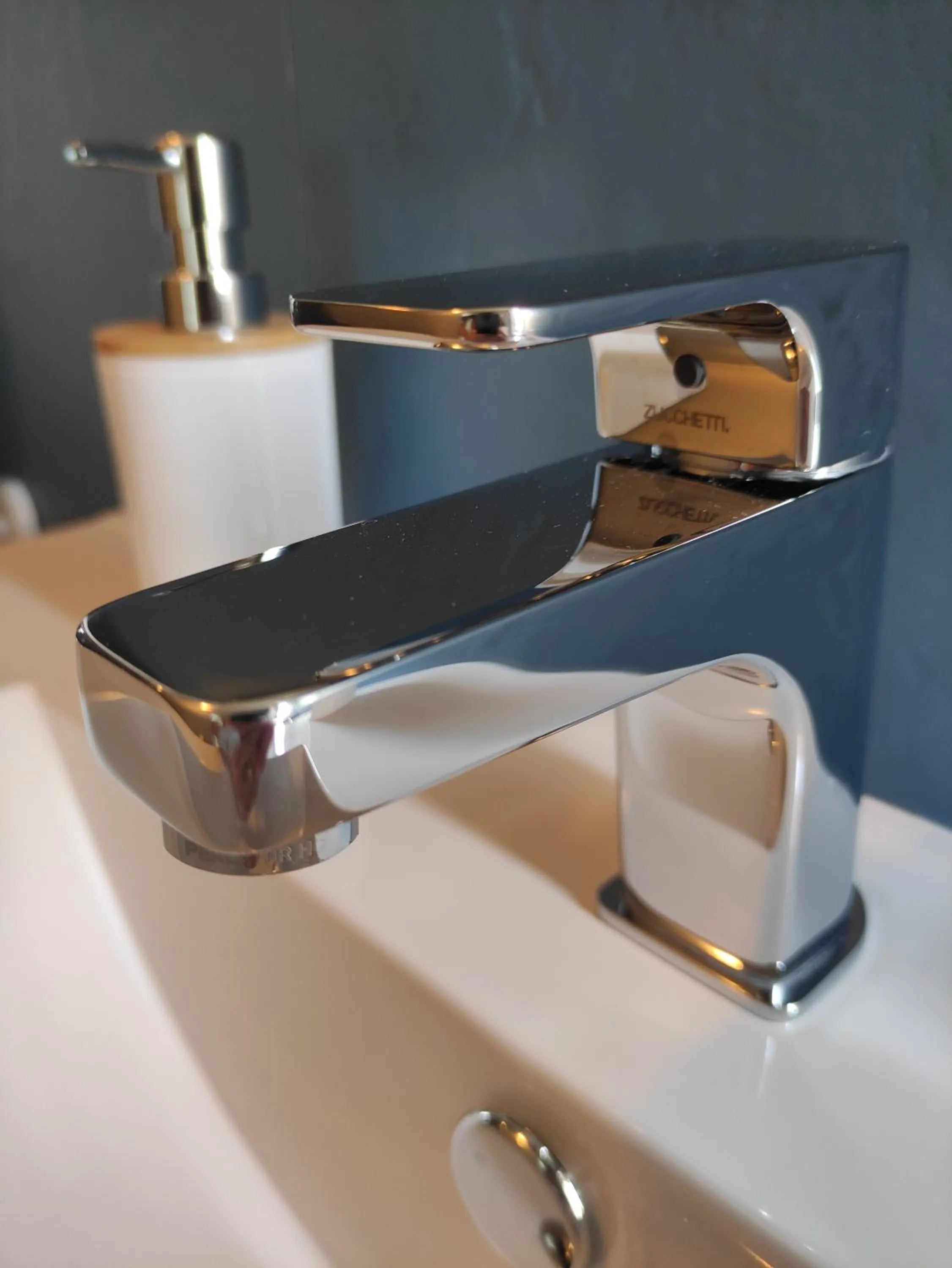 Bathroom in The 6th Floor