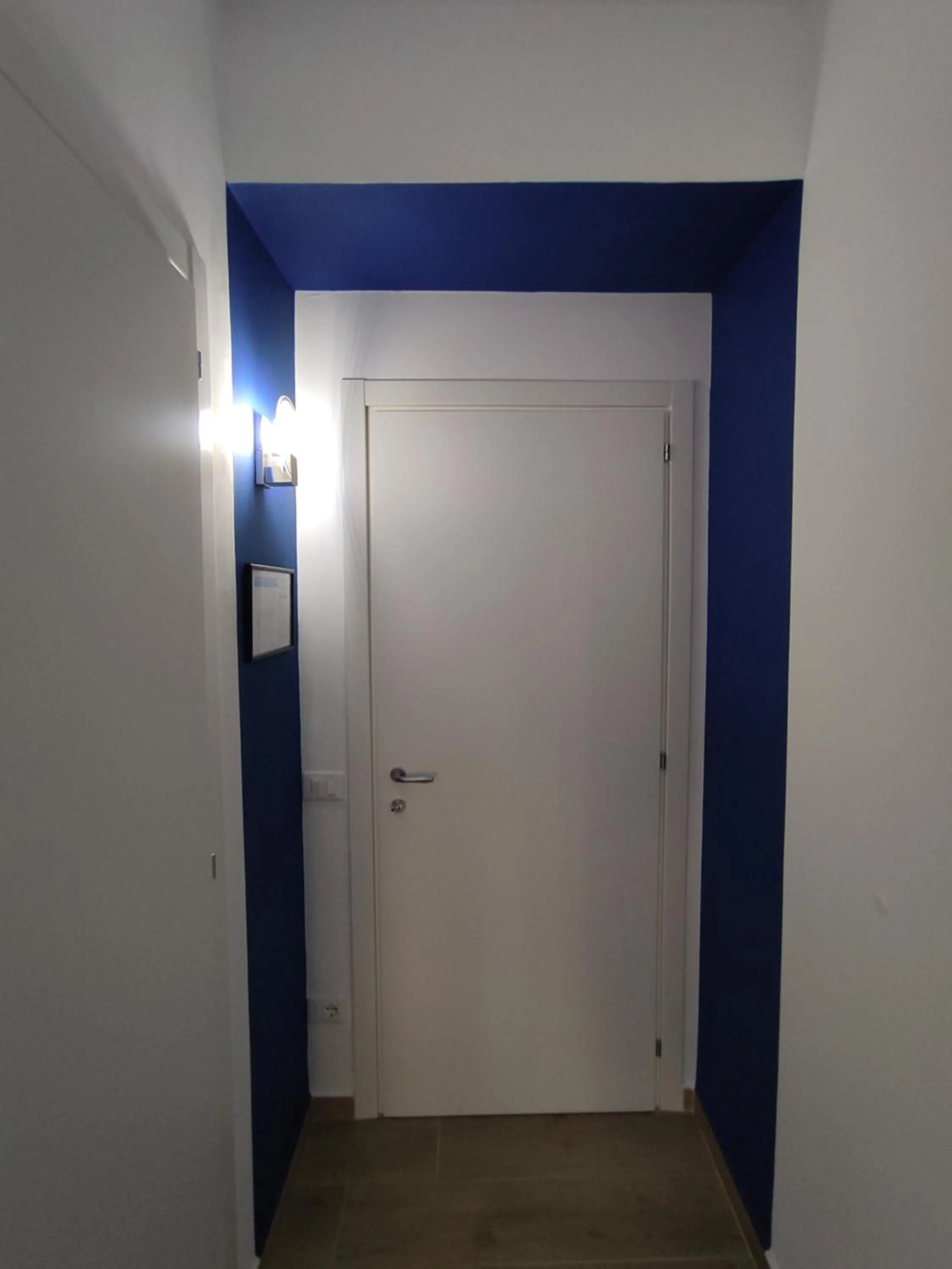 Facade/entrance in The 6th Floor