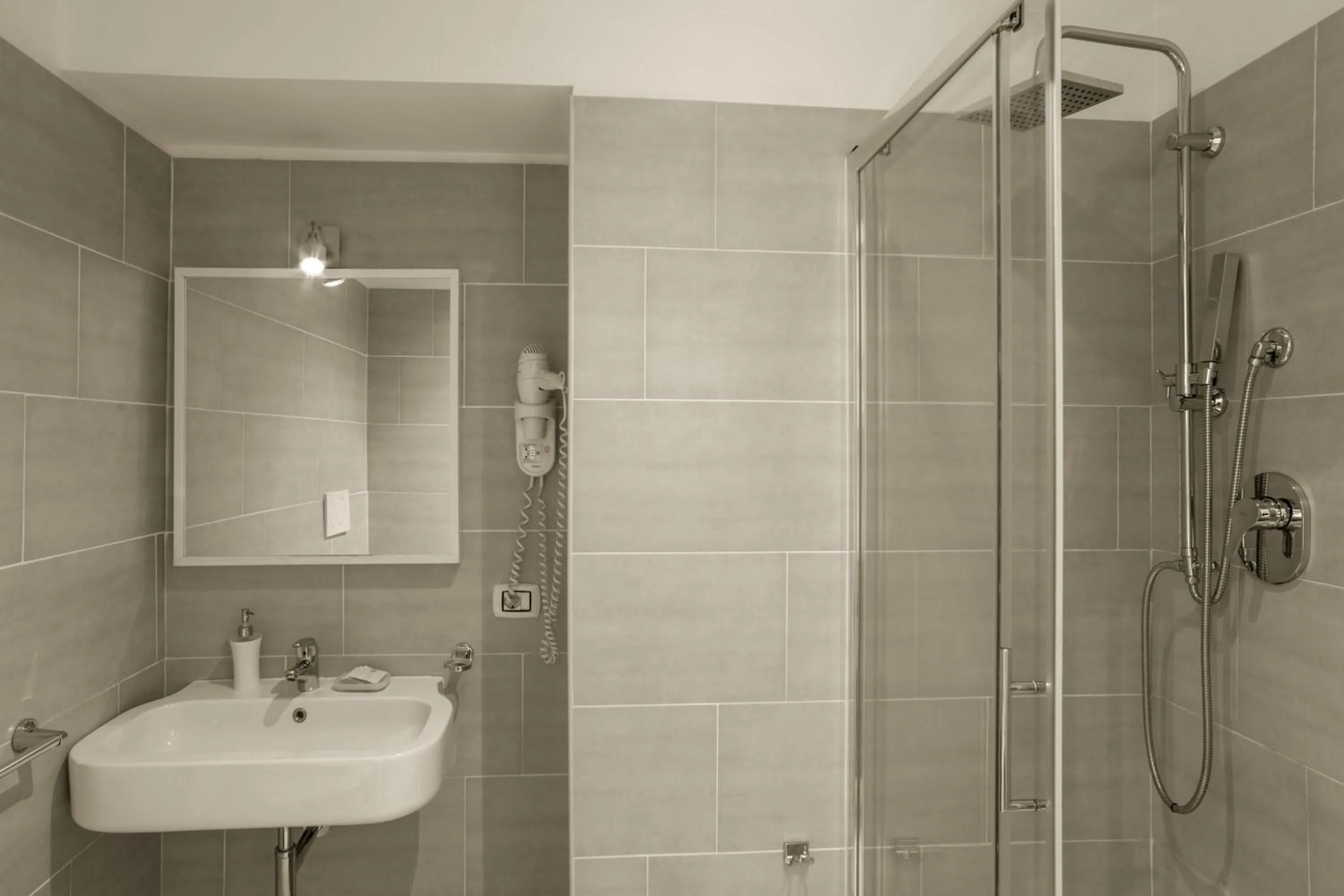 Bathroom in Domus Liberius - Rome