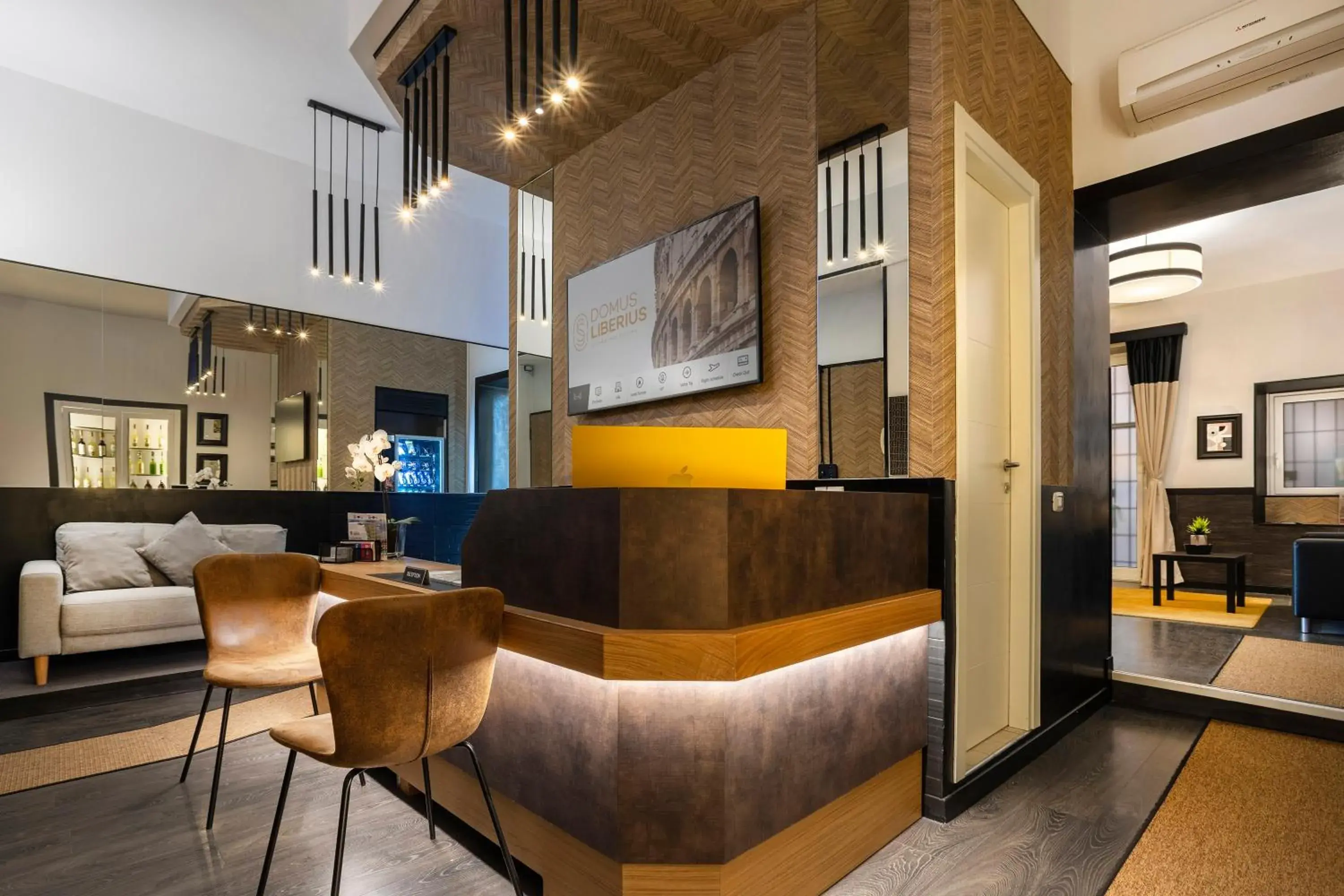 Lobby or reception in Domus Liberius - Rome Lobby or reception in Domus Liberius - Rome