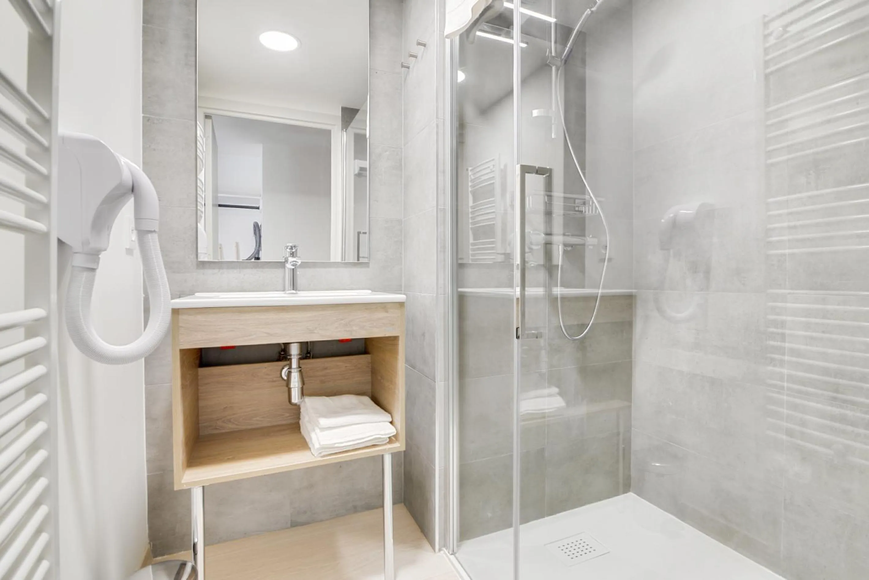 Shower in Evancy Les Jardins d'Azur - Vence