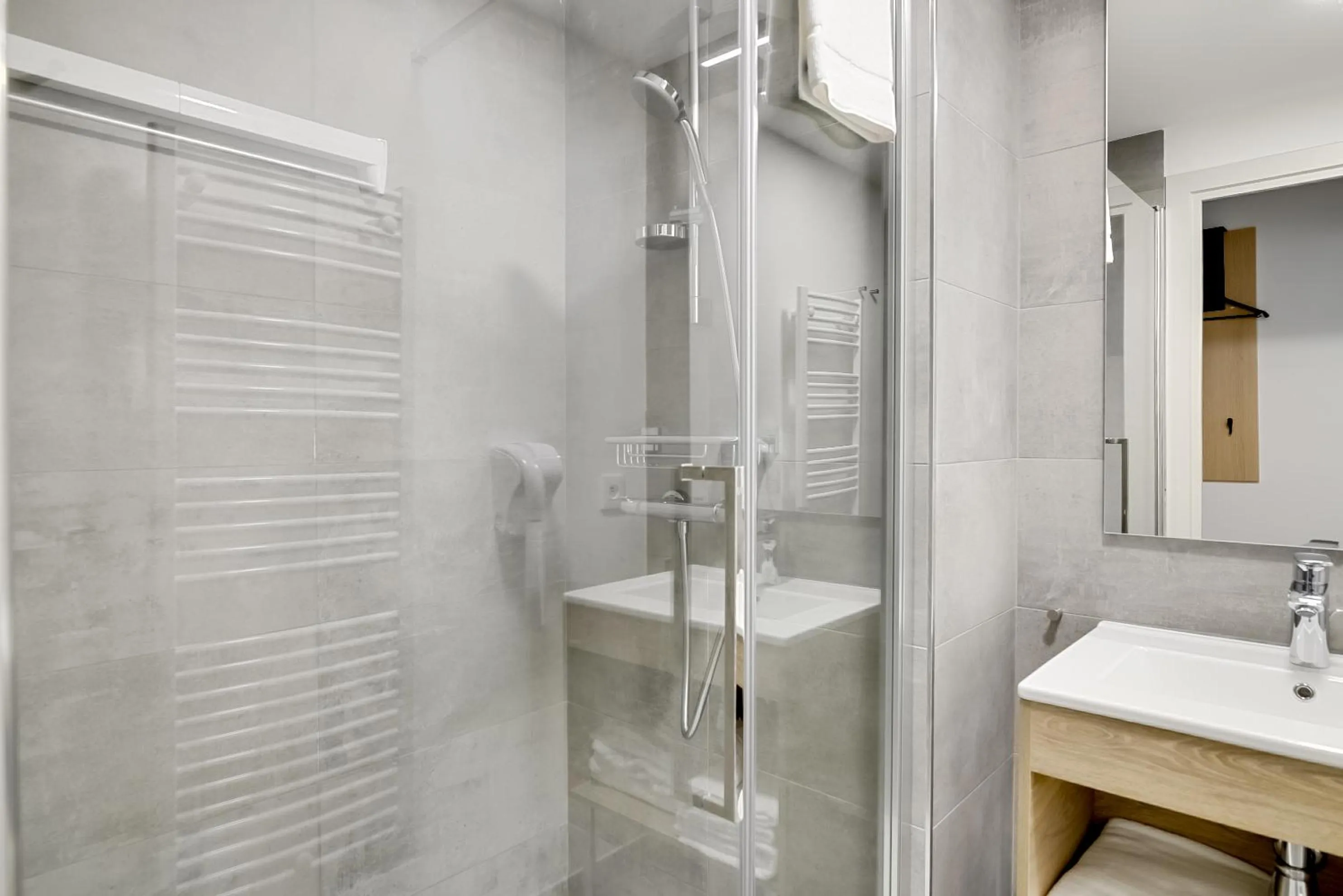 Shower in Evancy Les Jardins d'Azur - Vence