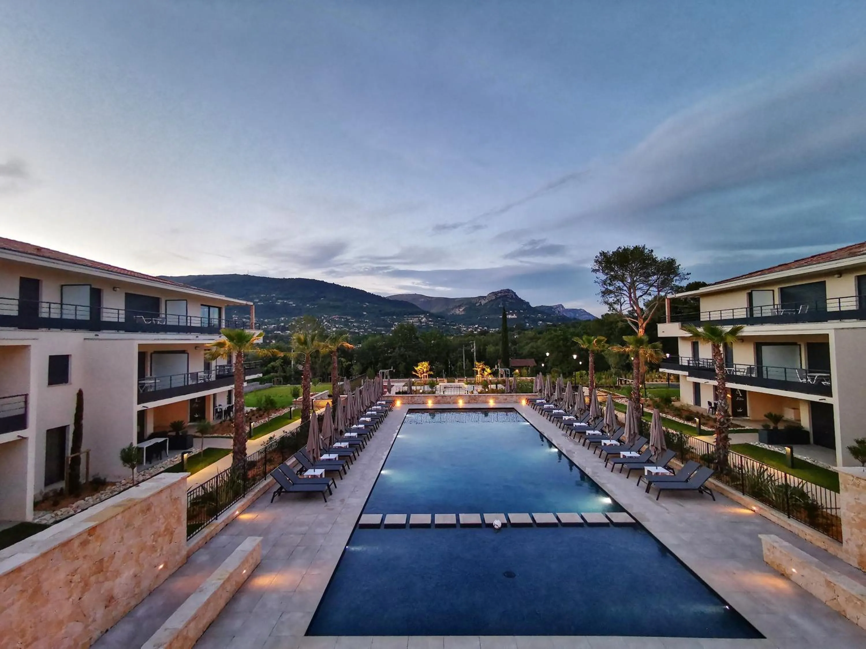 Sunset in Evancy Les Jardins d'Azur - Vence