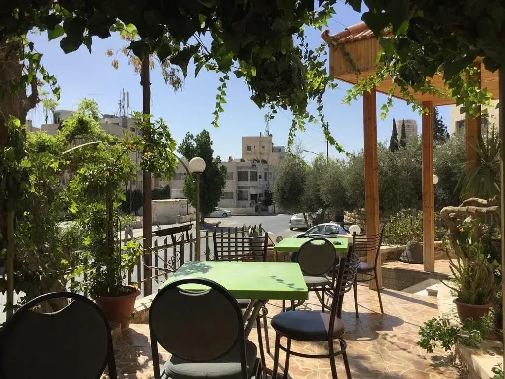 Balcony/Terrace in Caravan Hotel