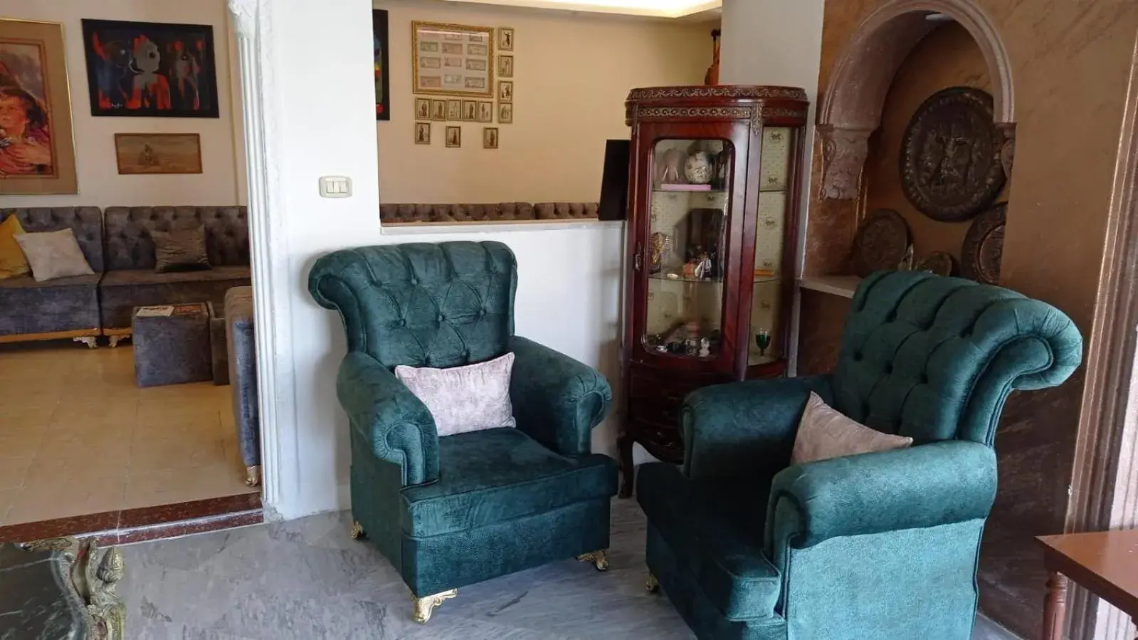 Lobby or reception, Seating Area in Caravan Hotel