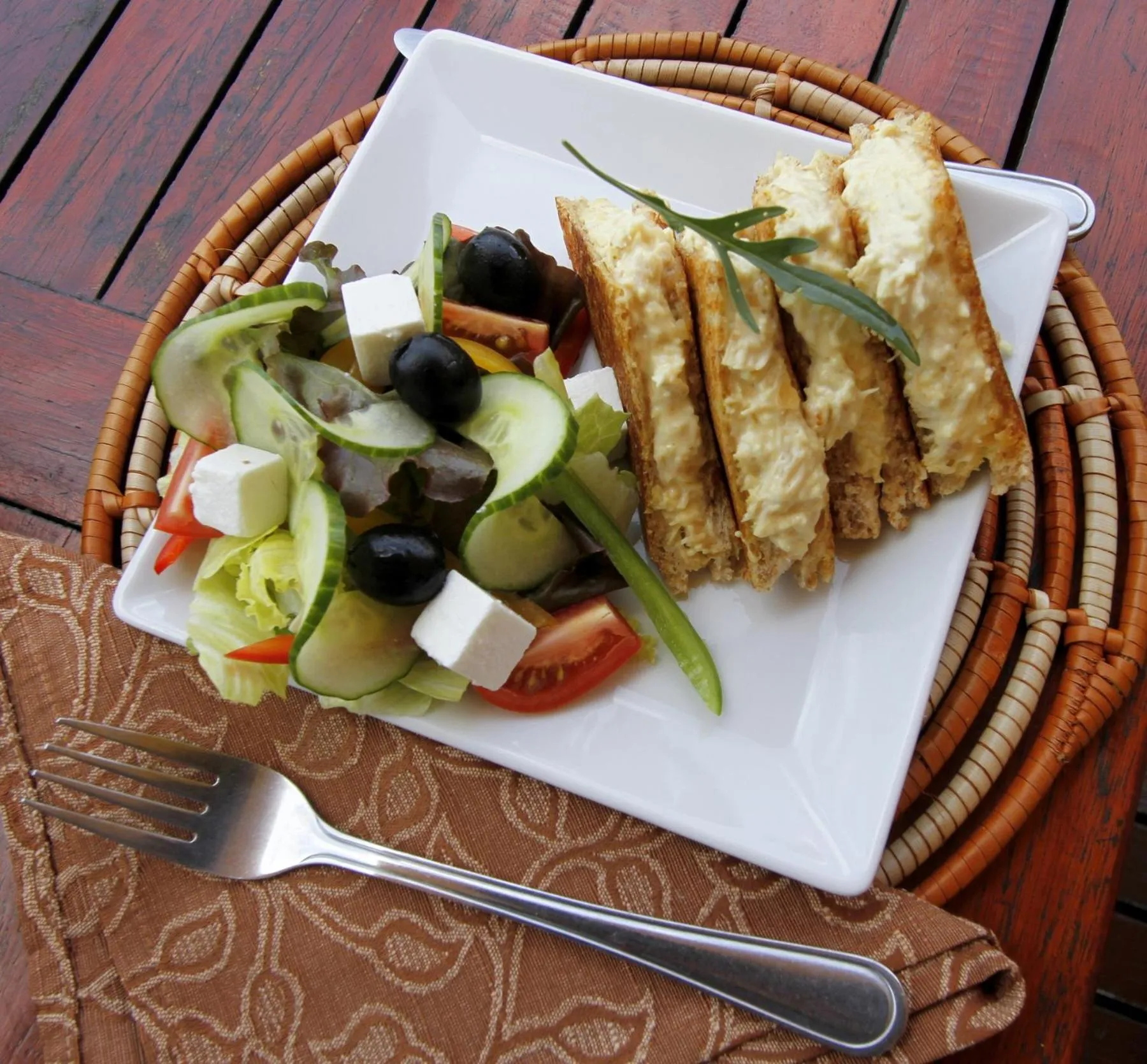 Lunch in Shayamoya Tiger Fishing and Game Lodge