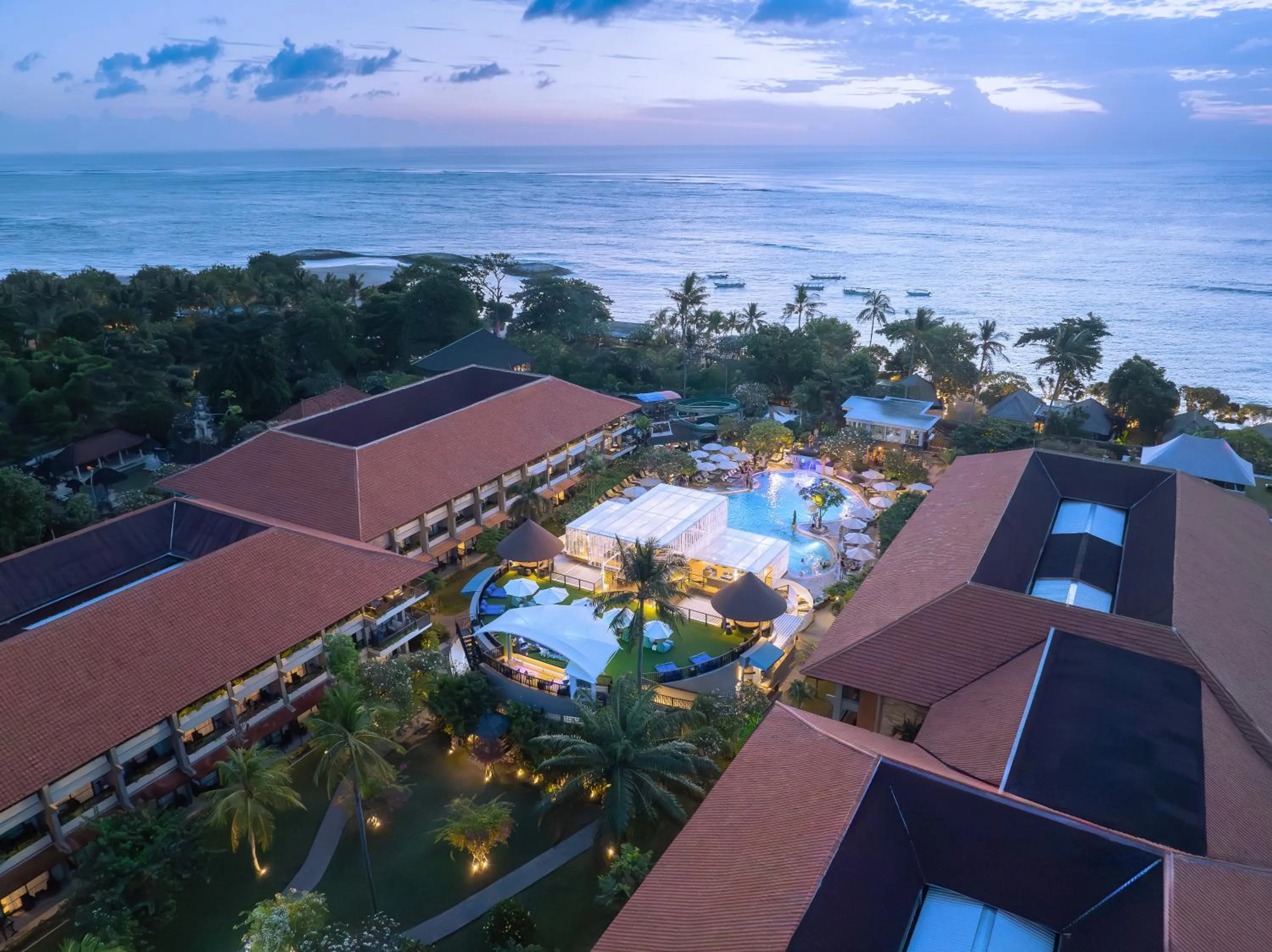 Property building in Bali Dynasty Resort