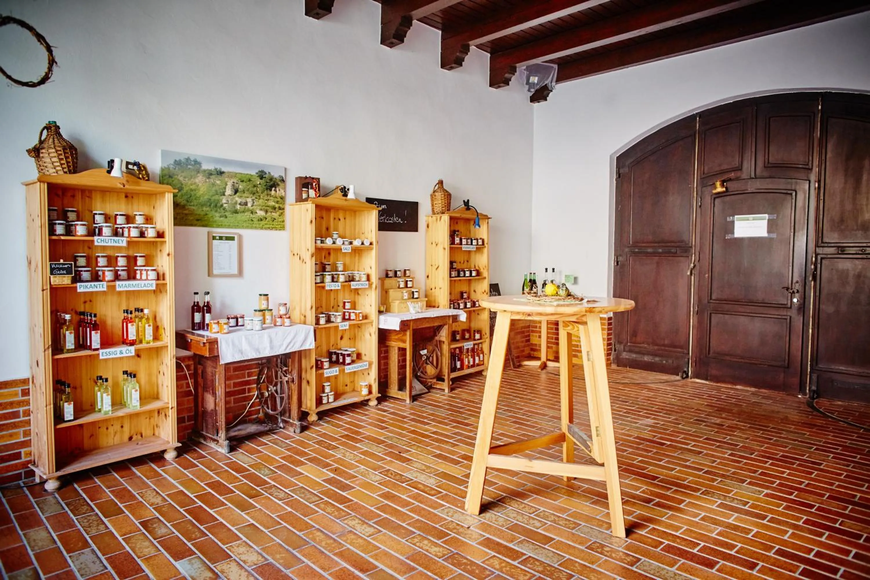 Property building in Schmankerl und Gast