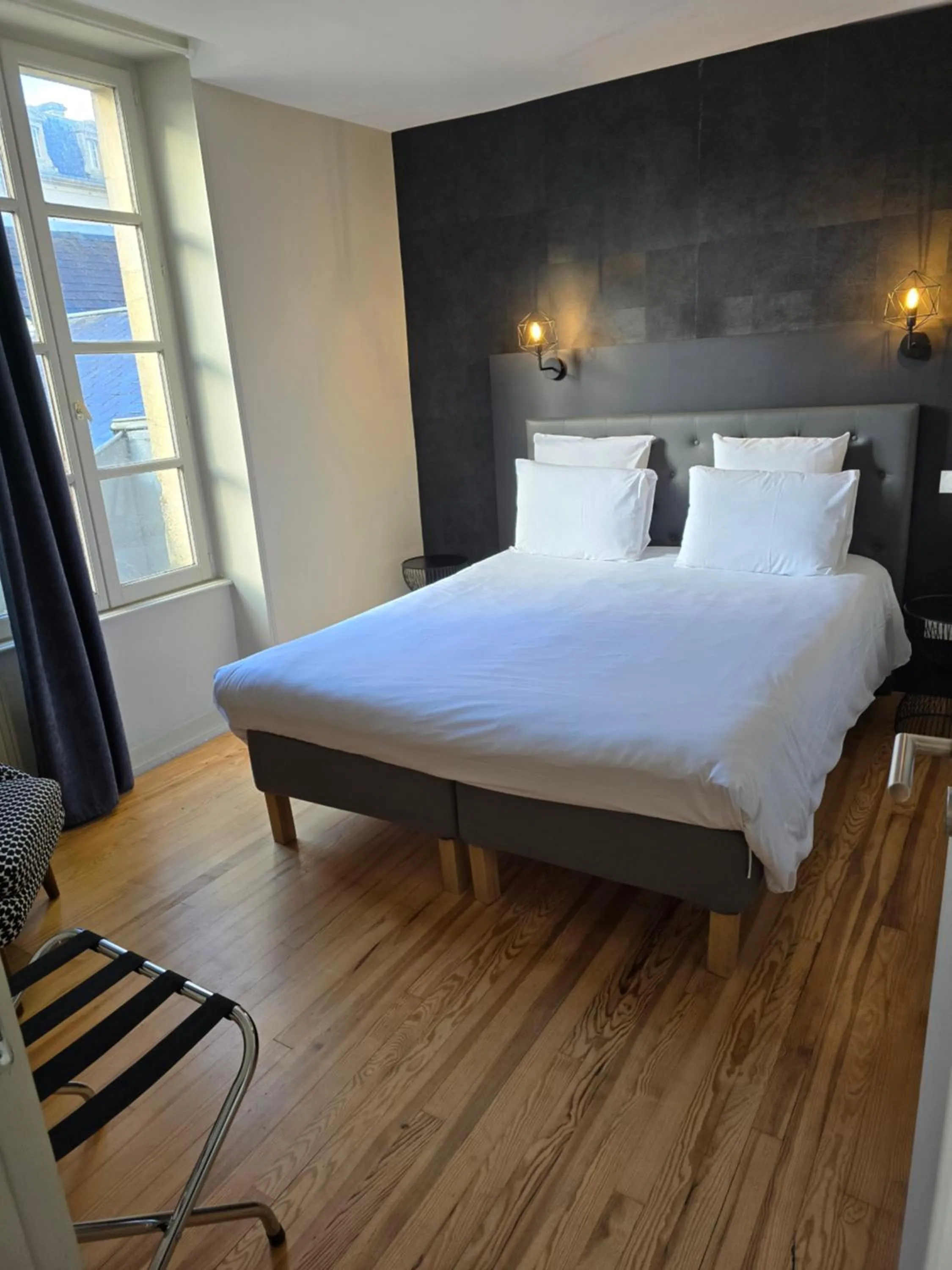 Bedroom, Bed in Au Loup Historic Apartments