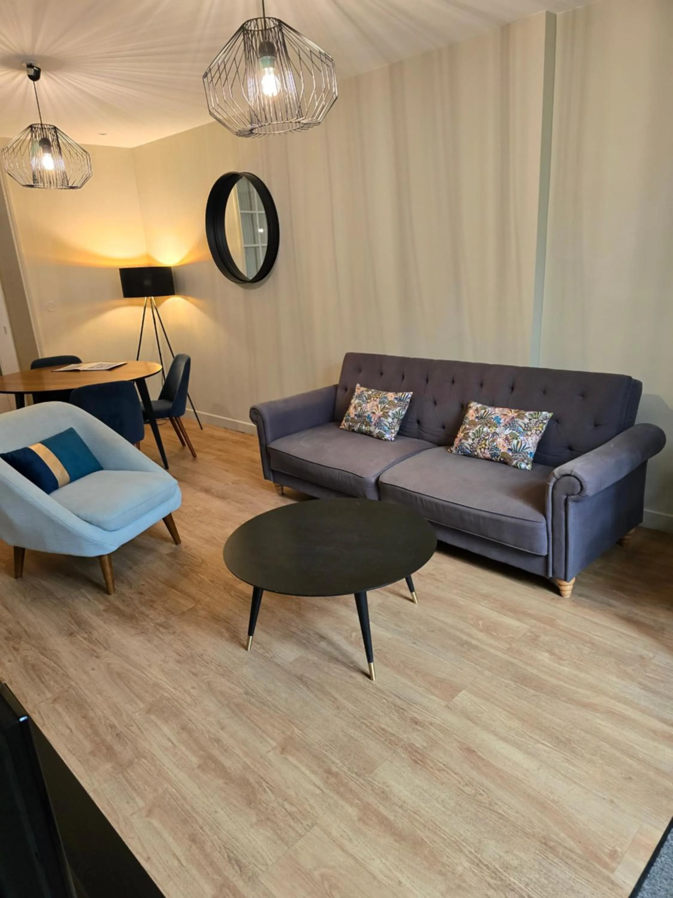 Living room in Au Loup Historic Apartments