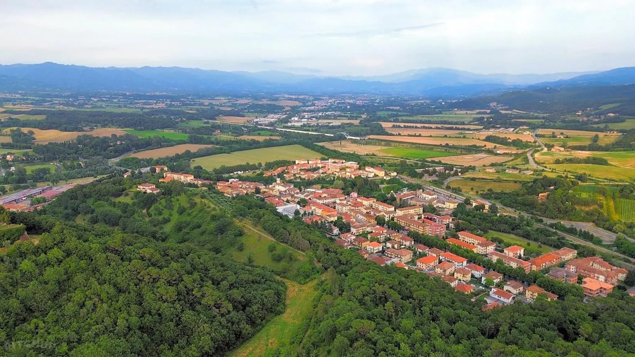Bird's eye view in Camping Village Mugello Verde Bird's eye view in Camping Village Mugello Verde