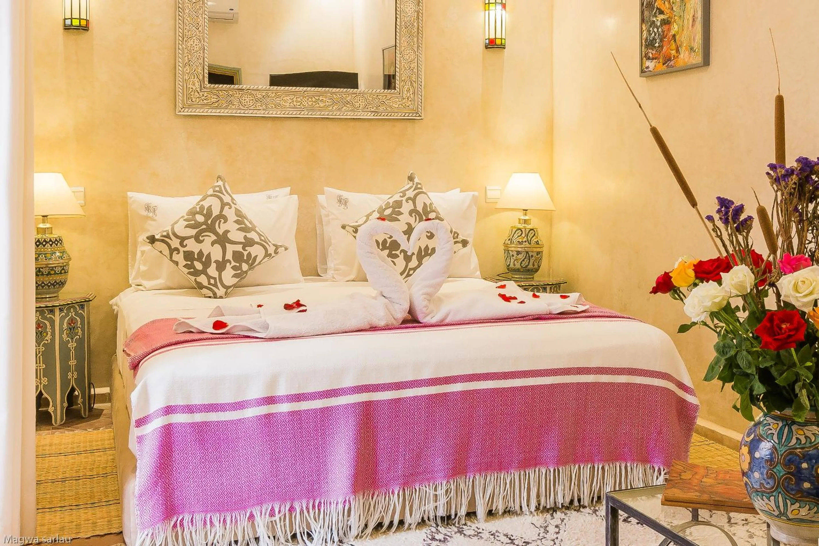 Bed in Riad Tahyra
