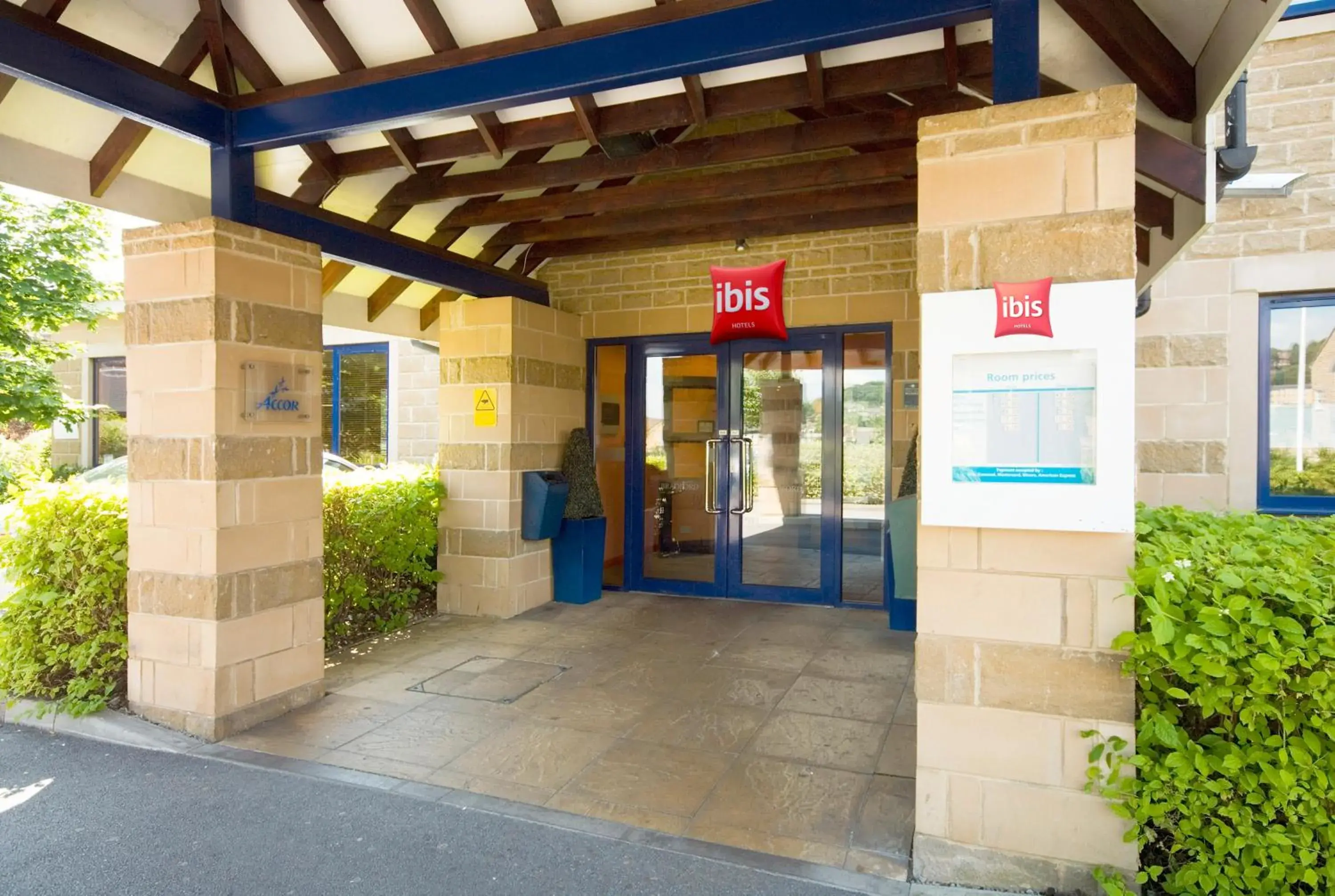 Facade/entrance in ibis Bradford Shipley Facade/entrance in ibis Bradford Shipley