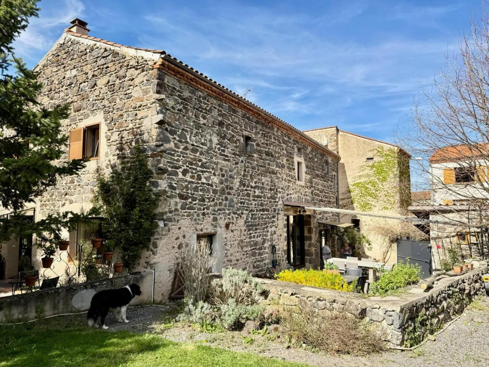 Property building in Chambres d'hôtes les Etoiles