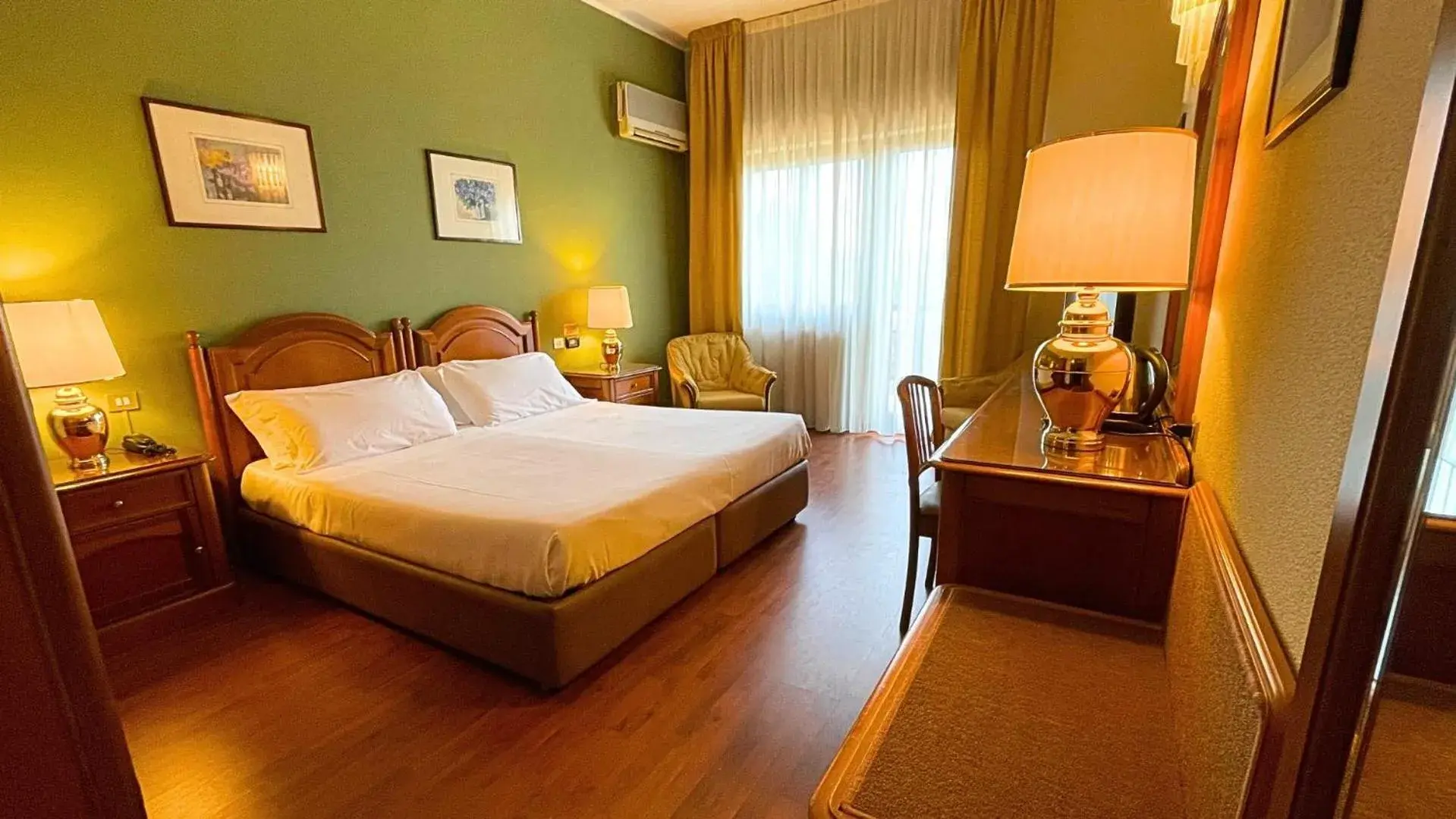 Double Room - single occupancy in Garden Hotel Catania Double Room - single occupancy in Garden Hotel Catania